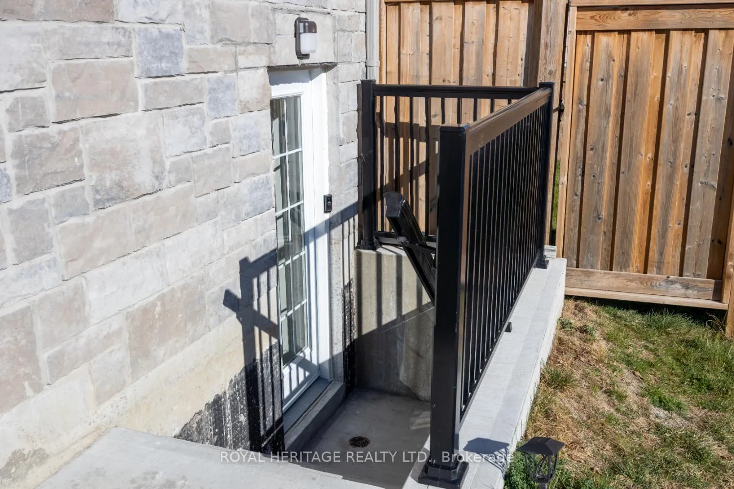 Photo 2 of 191 Lyle Dr - Basement, Clarington, Bowmanville — HOMEH