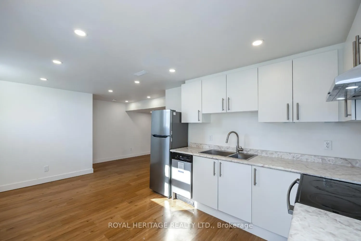 Photo 7 of 191 Lyle Dr - Basement, Clarington, Bowmanville — HOMEH