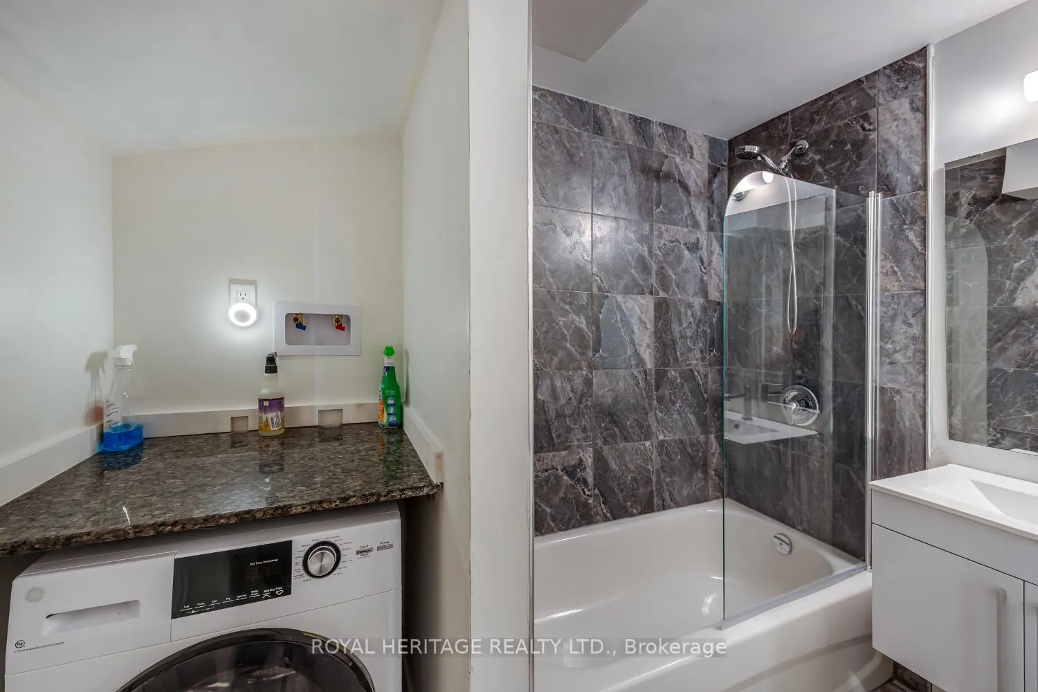 Photo 15 of 191 Lyle Dr - Basement, Clarington, Bowmanville — HOMEH