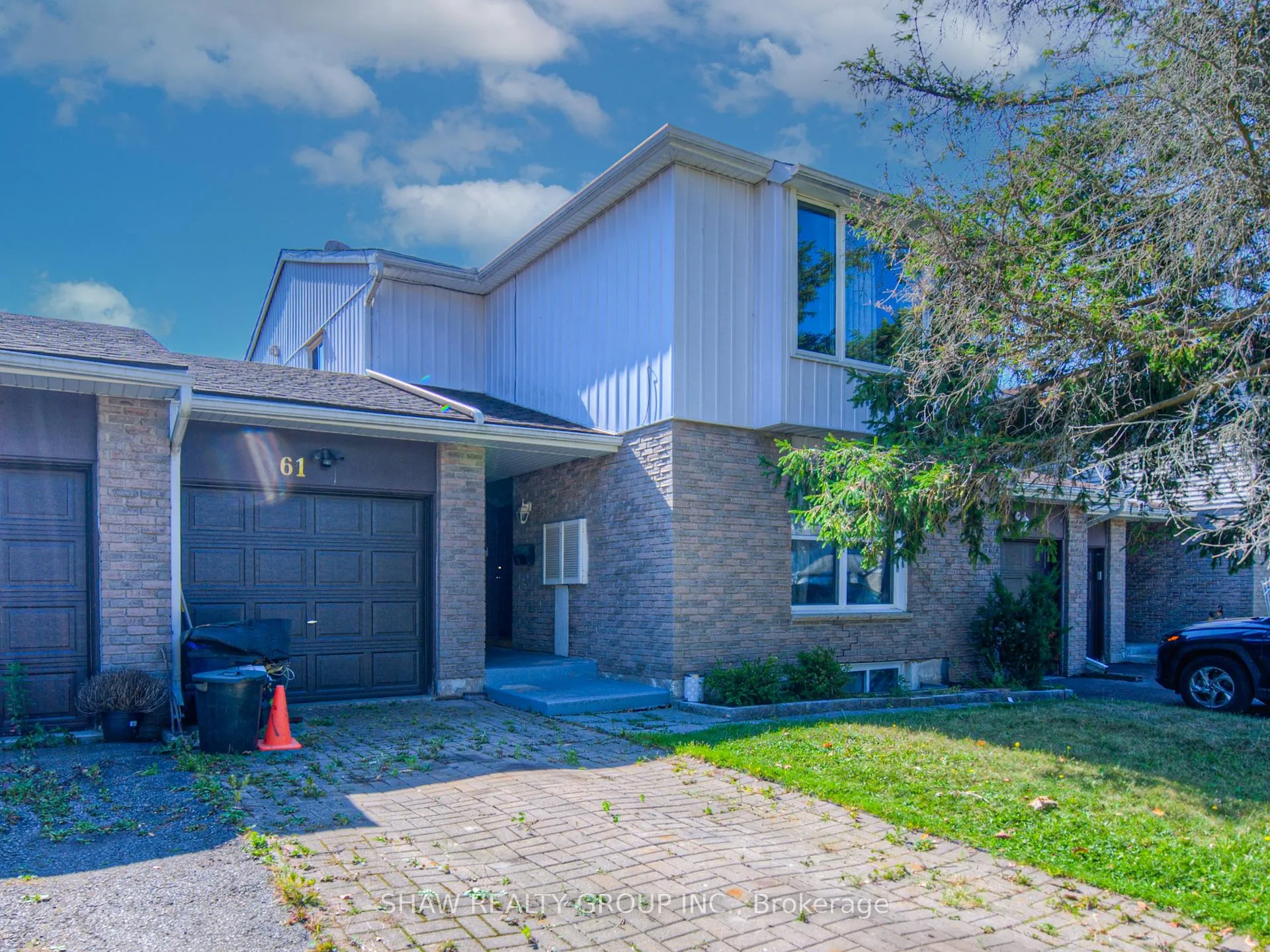 Photo 1 of 61 Hillbrook Crescent, Kitchener — HOMEH