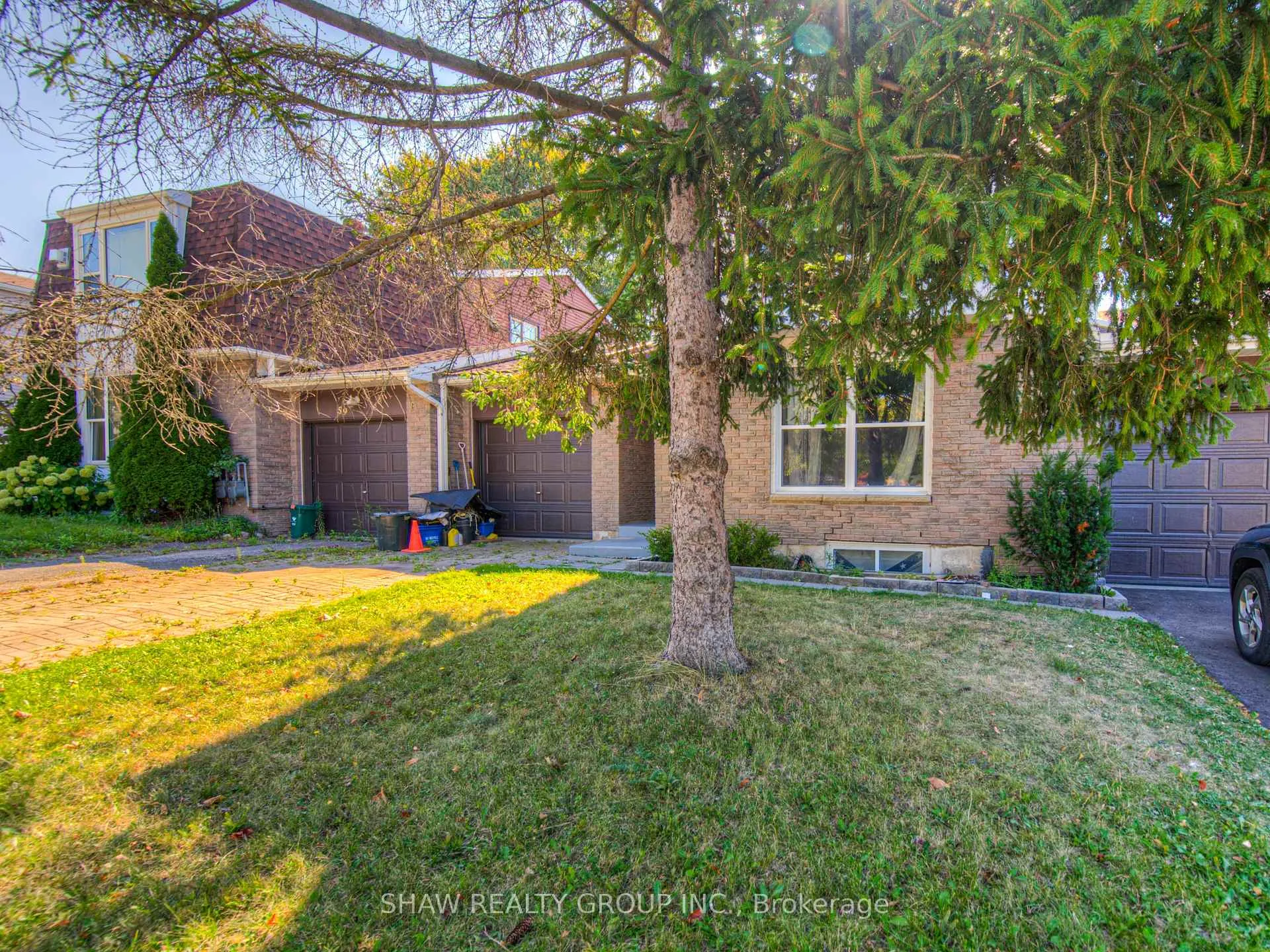 Photo 2 of 61 Hillbrook Crescent, Kitchener — HOMEH