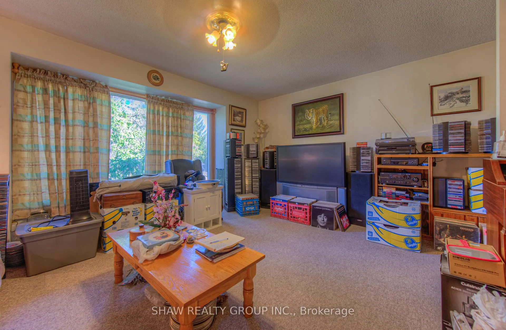 Photo 13 of 61 Hillbrook Crescent, Kitchener — HOMEH