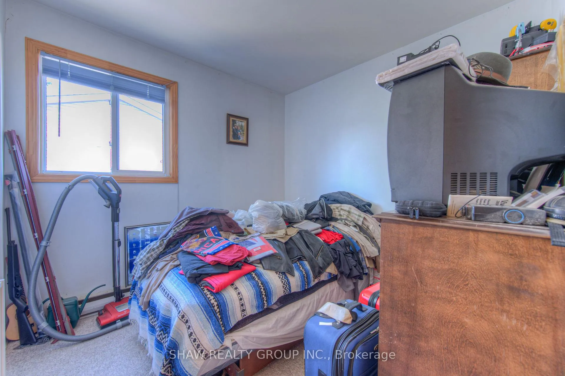 Photo 16 of 61 Hillbrook Crescent, Kitchener — HOMEH