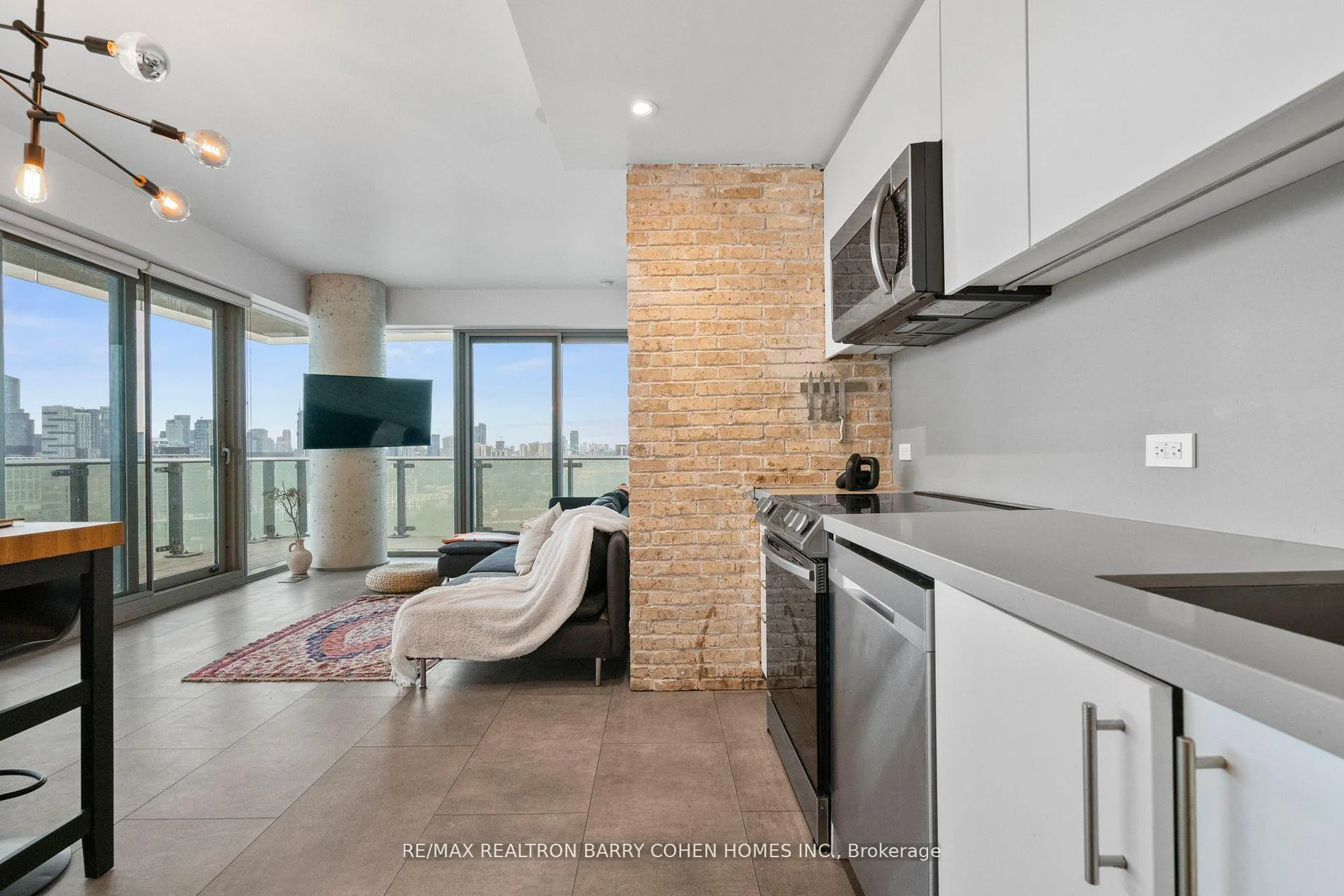 Photo 8 of Unit 2602, 390 Cherry Street, Toronto, Waterfront Communities — HOMEH