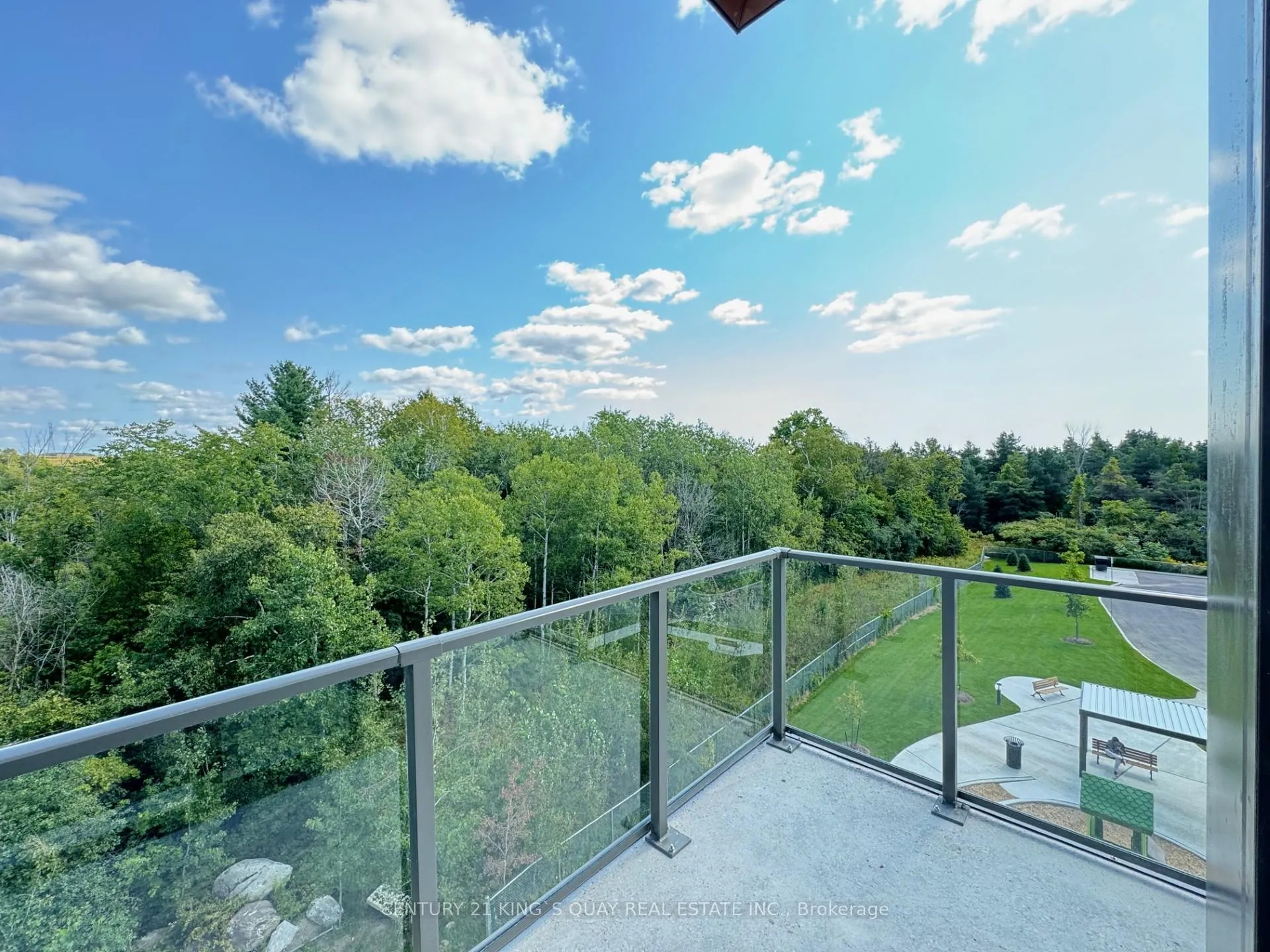 Photo 8 of Unit 408, 385 Arctic Red Drive, Oshawa, Windfields — HOMEH
