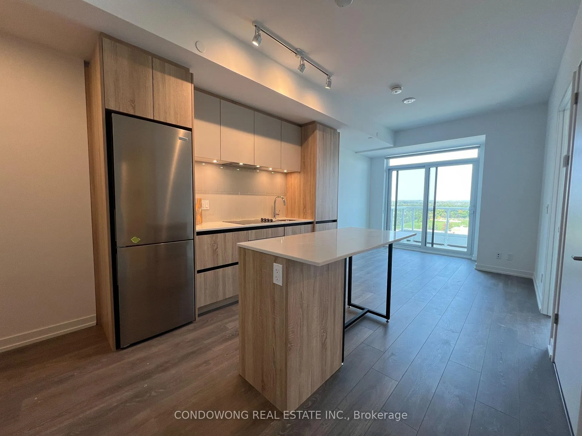 Front of Unit 1202, 8 Beverley Glen Boulevard