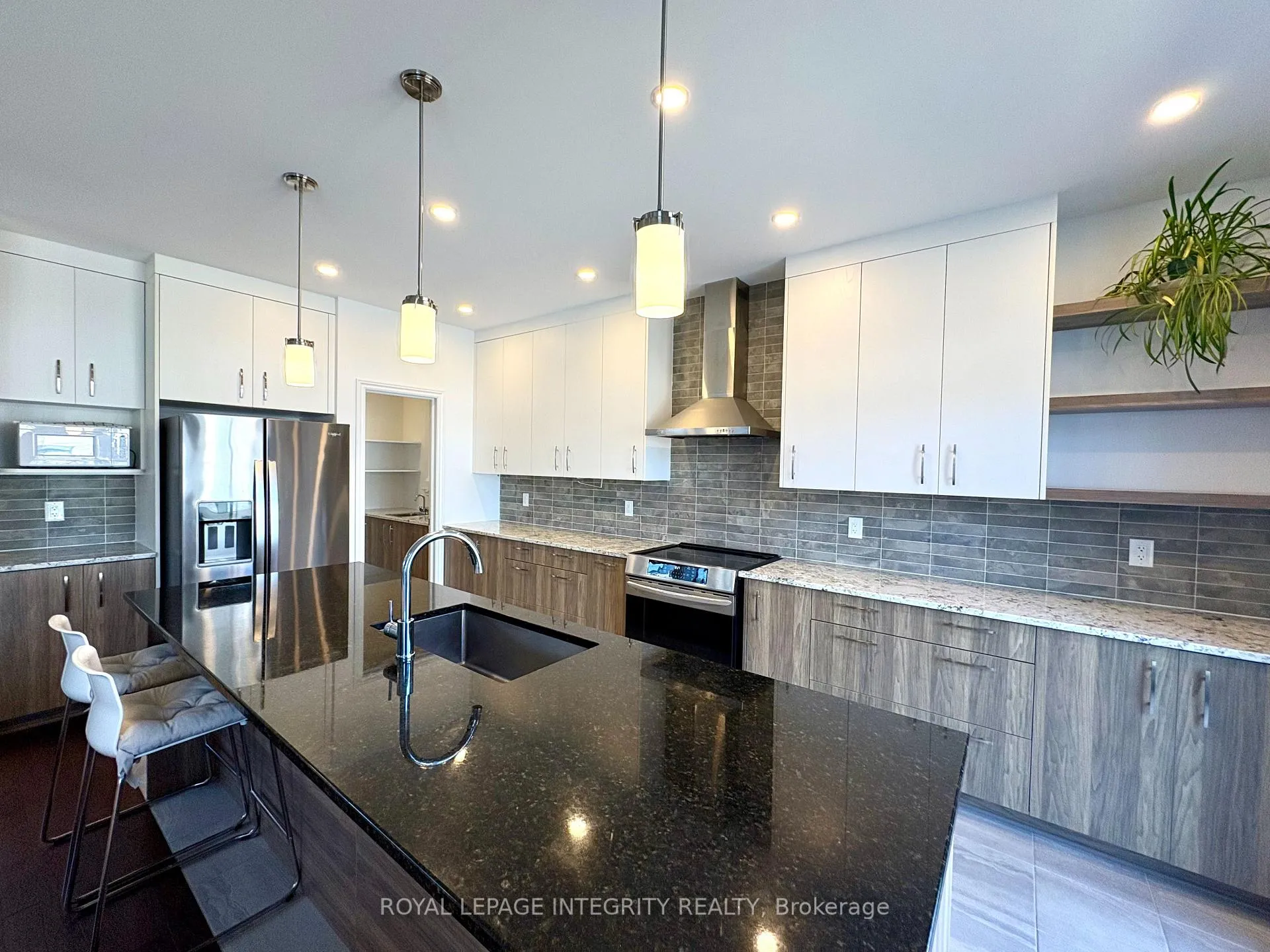 Photo 9 of 53 Whooping Crane Ridge, Ottawa, Riverside South/Gloucester Glen — HOMEH