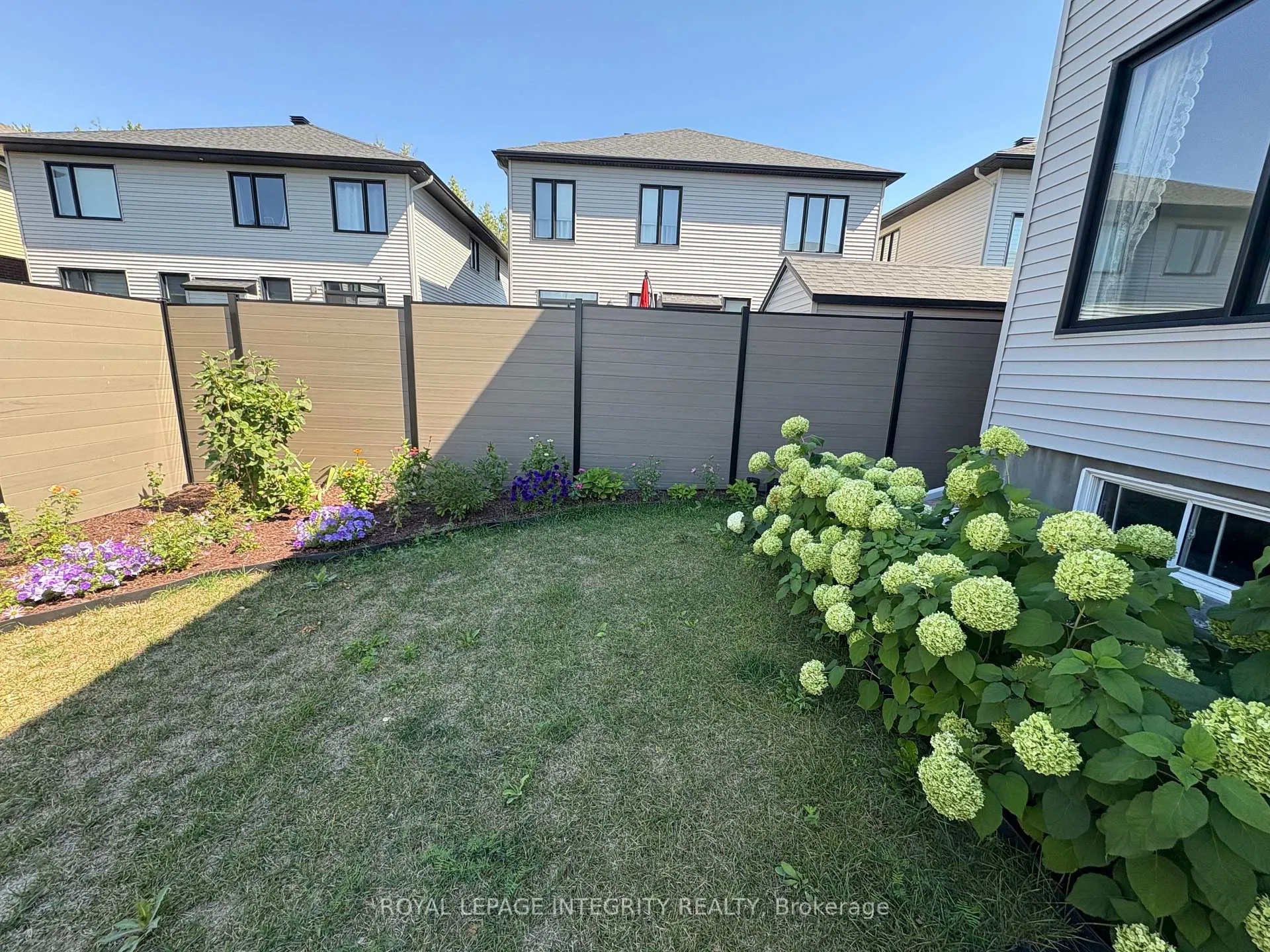 Photo 33 of 53 Whooping Crane Ridge, Ottawa, Riverside South/Gloucester Glen — HOMEH