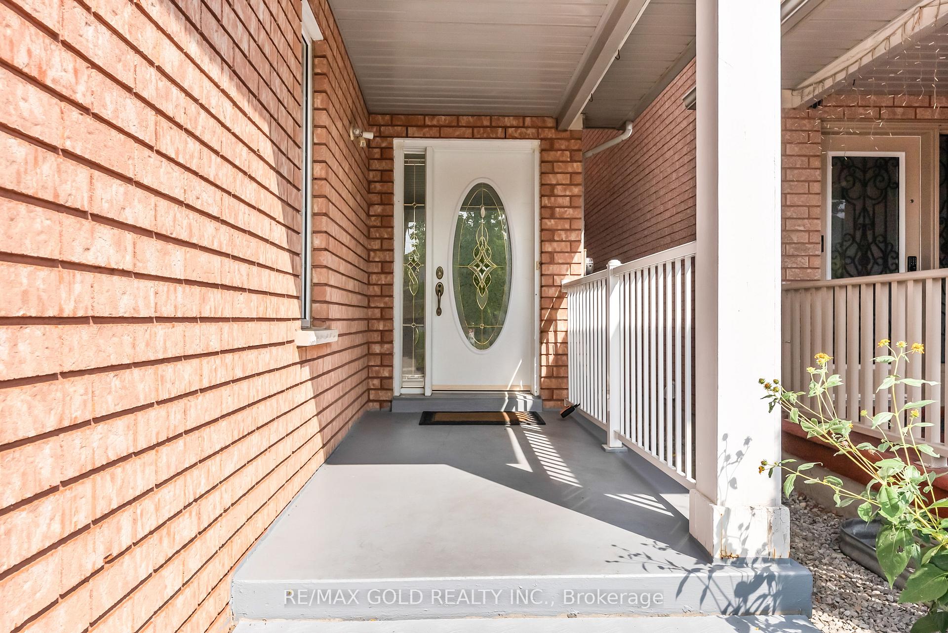 Photo 7 of 33 Tigerlily Place, Brampton, Sandringham-Wellington — HOMEH