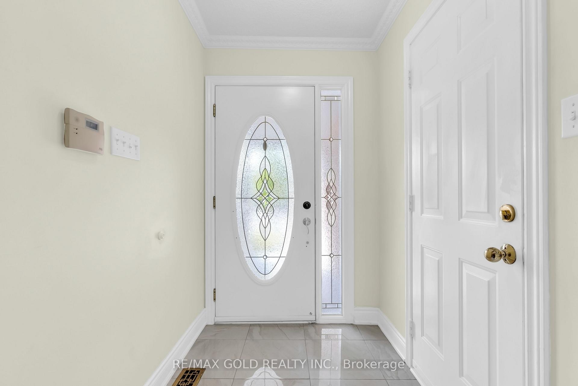 Photo 8 of 33 Tigerlily Place, Brampton, Sandringham-Wellington — HOMEH