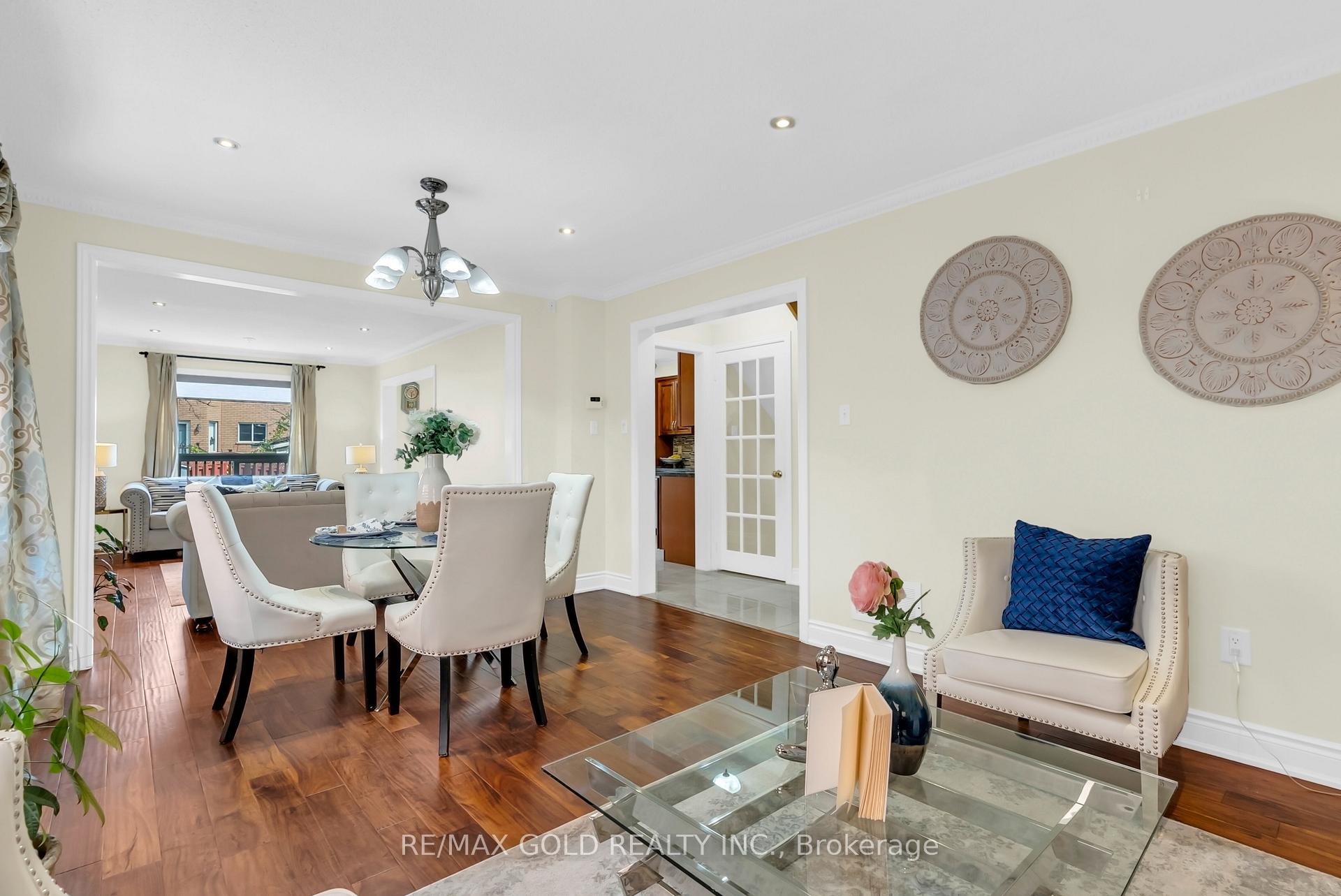 Photo 14 of 33 Tigerlily Place, Brampton, Sandringham-Wellington — HOMEH