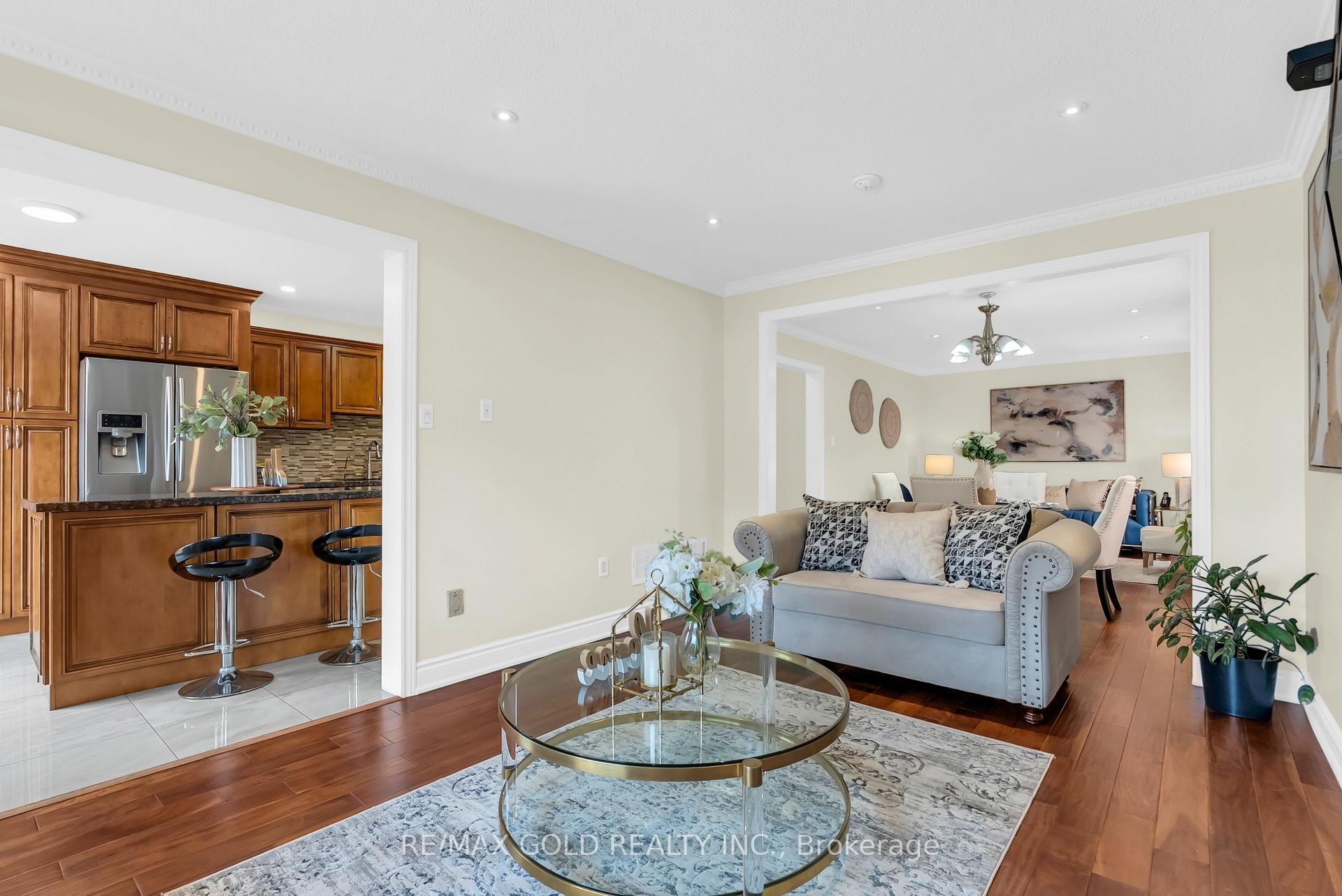 Photo 18 of 33 Tigerlily Place, Brampton, Sandringham-Wellington — HOMEH