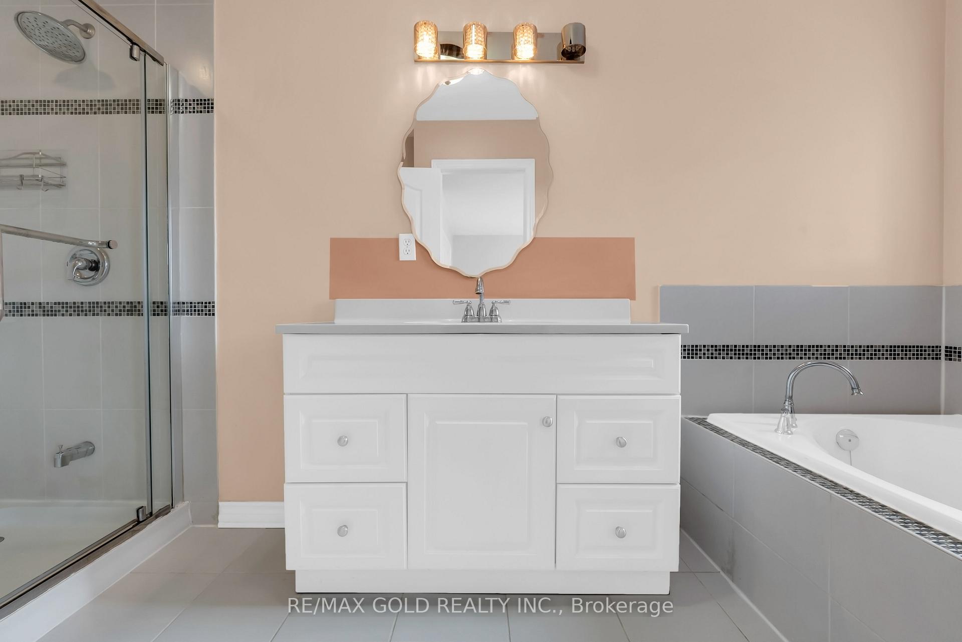 Photo 31 of 33 Tigerlily Place, Brampton, Sandringham-Wellington — HOMEH