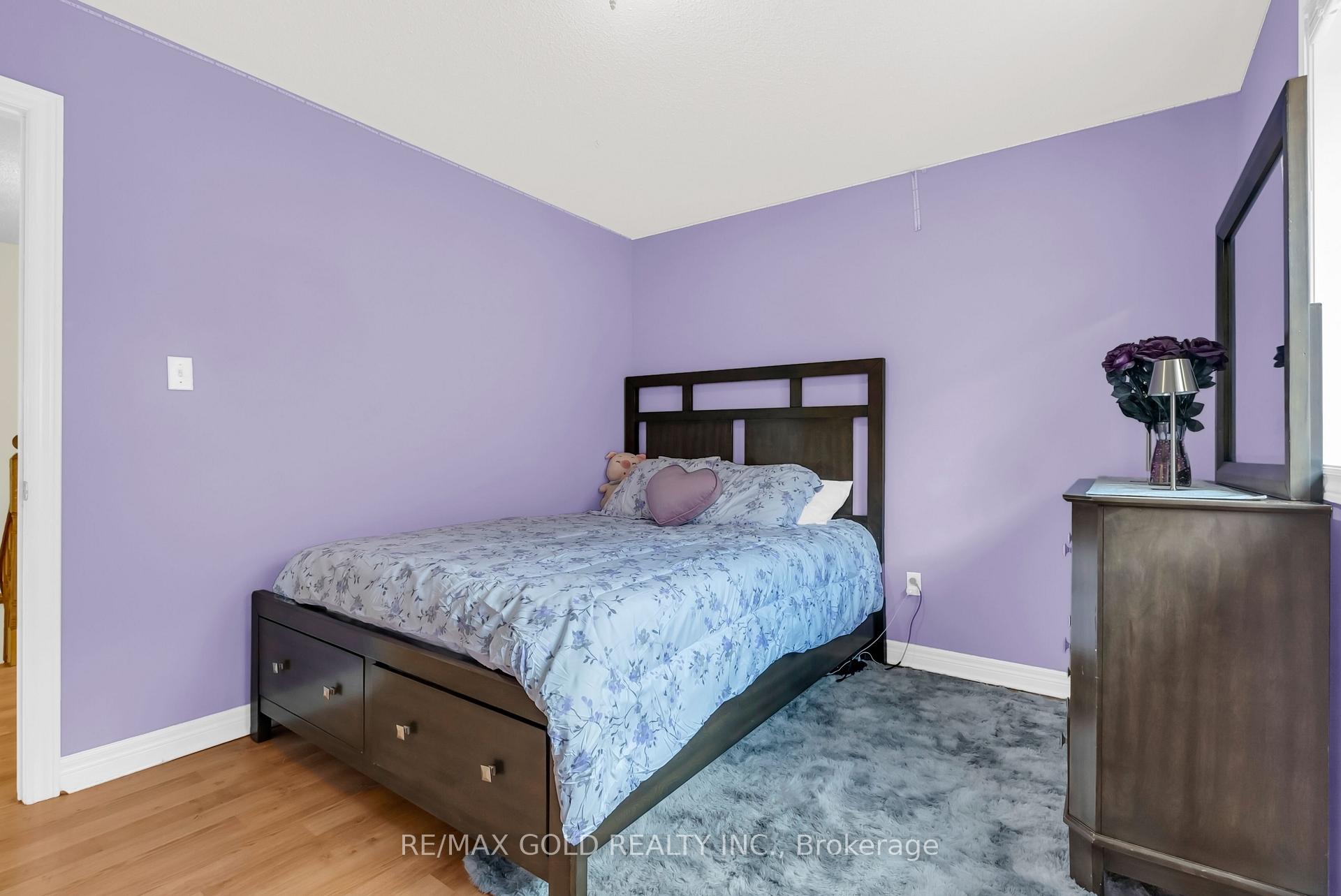 Photo 38 of 33 Tigerlily Place, Brampton, Sandringham-Wellington — HOMEH