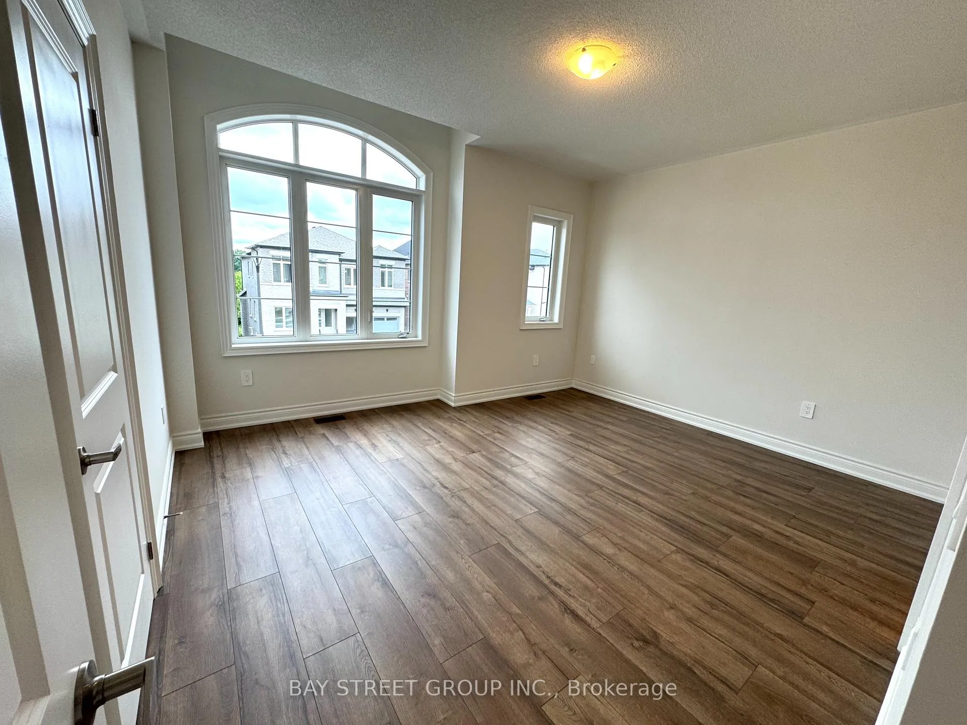 Photo 15 of 2940 Grindstone Crescent, Pickering, Rural Pickering — HOMEH