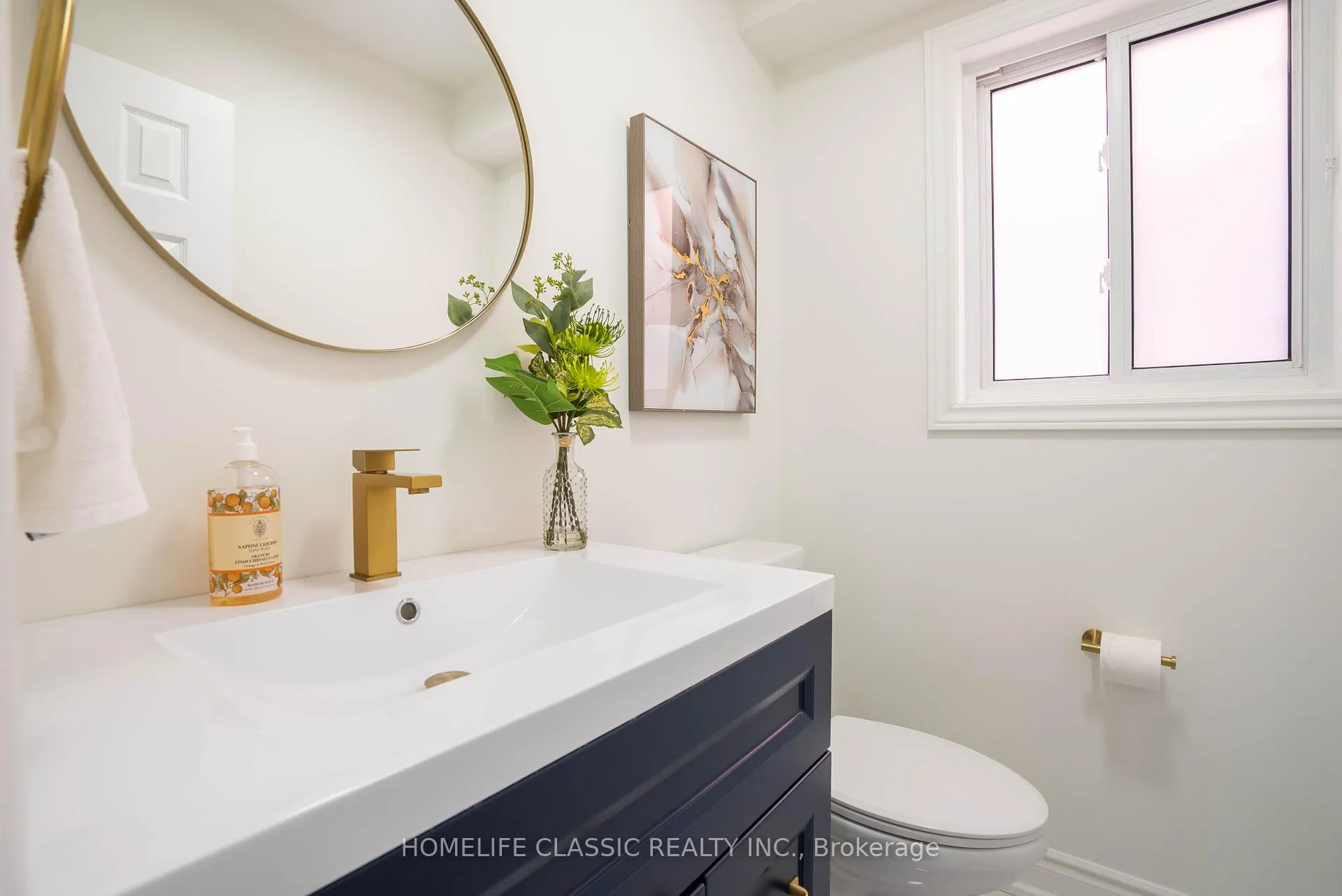 Photo 22 of 51 Hawkins Drive, Barrie, Ardagh — HOMEH