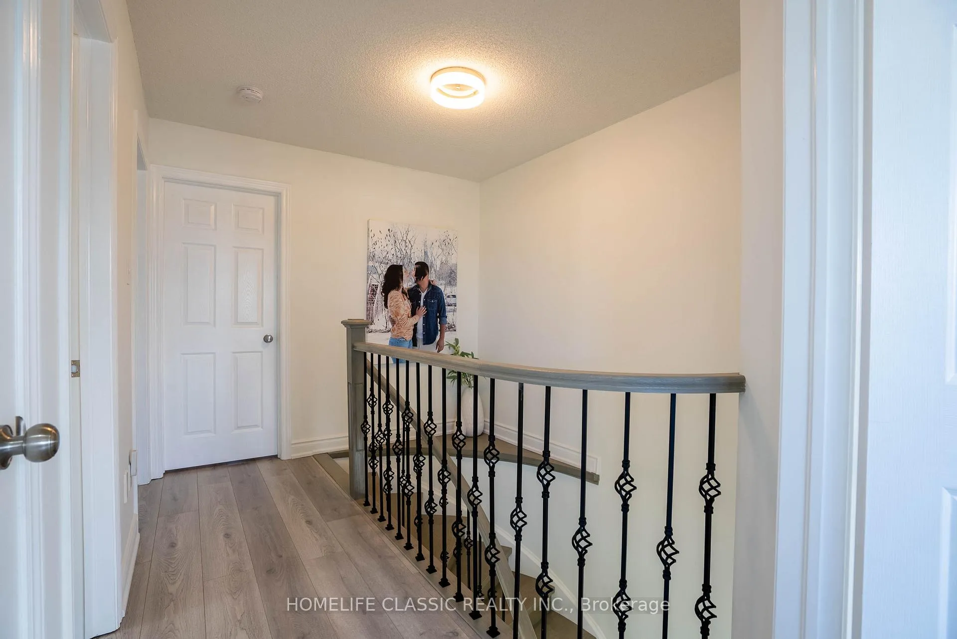 Photo 33 of 51 Hawkins Drive, Barrie, Ardagh — HOMEH