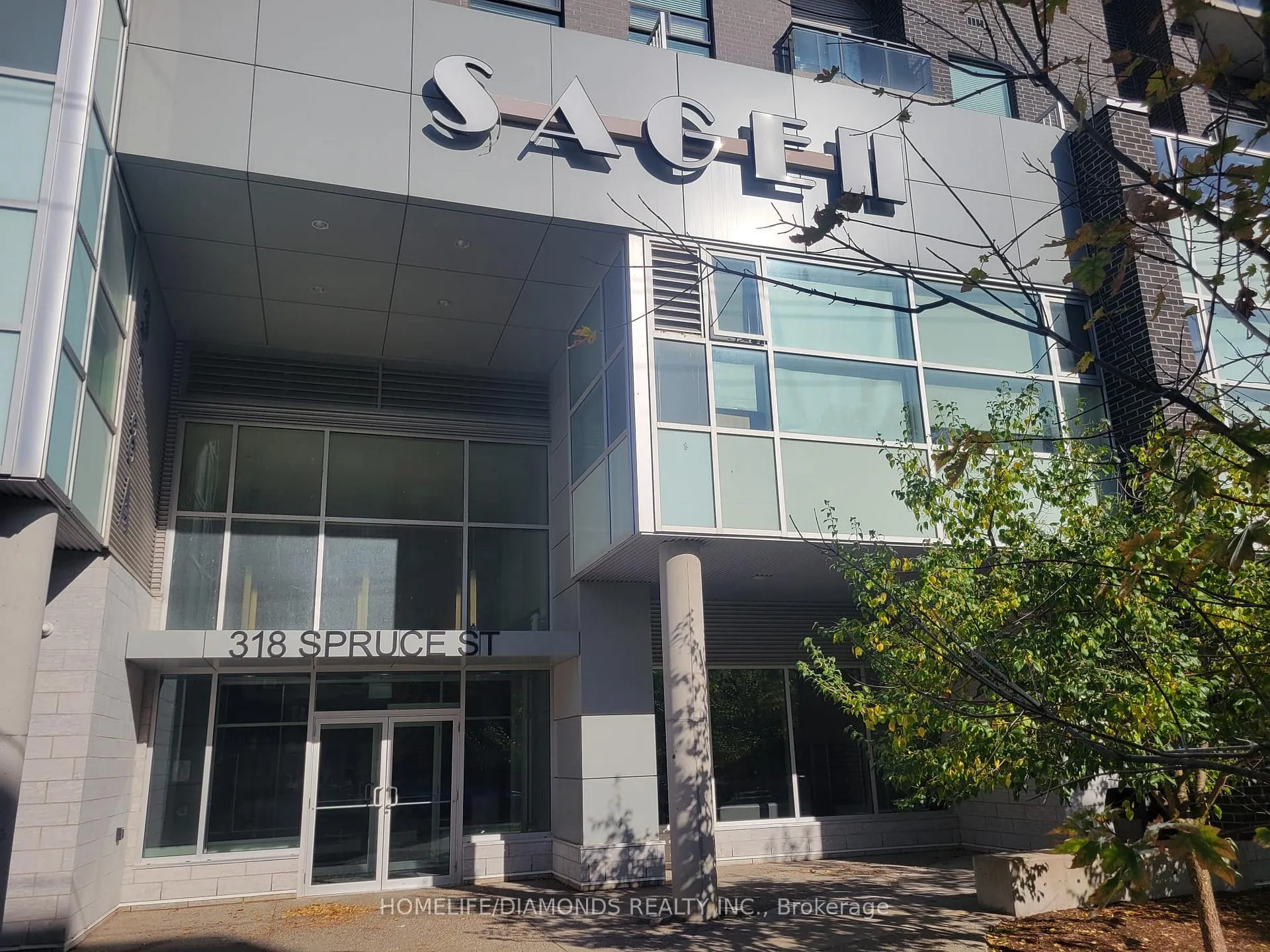 Front of Unit 1705, 318 Spruce Street