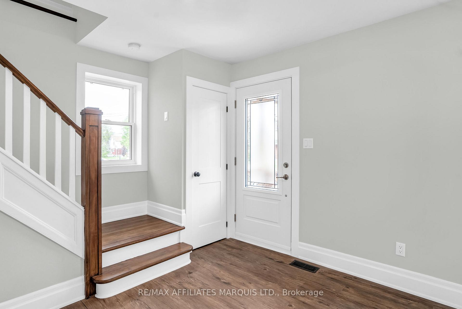 Photo 4 of 36 Old Orchard Avenue, Cornwall — HOMEH