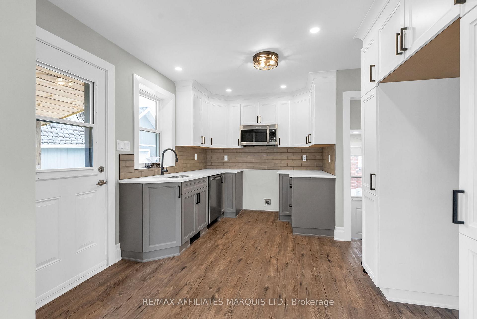 Photo 12 of 36 Old Orchard Avenue, Cornwall — HOMEH