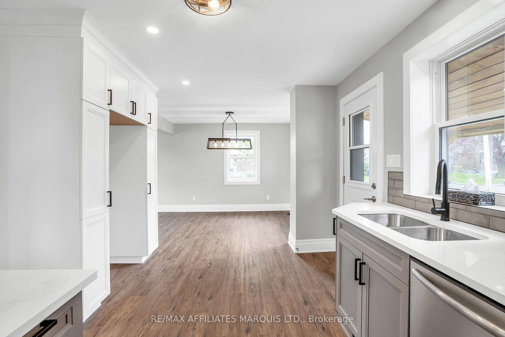 Photo 15 of 36 Old Orchard Avenue, Cornwall — HOMEH