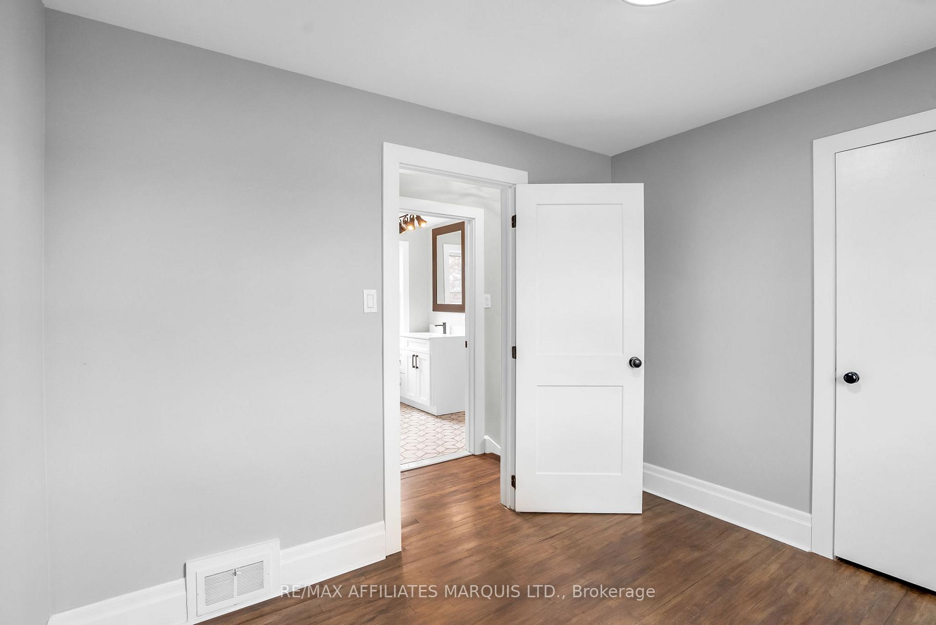 Photo 21 of 36 Old Orchard Avenue, Cornwall — HOMEH