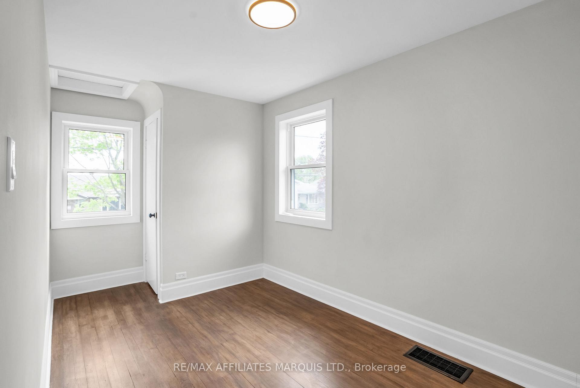 Photo 27 of 36 Old Orchard Avenue, Cornwall — HOMEH