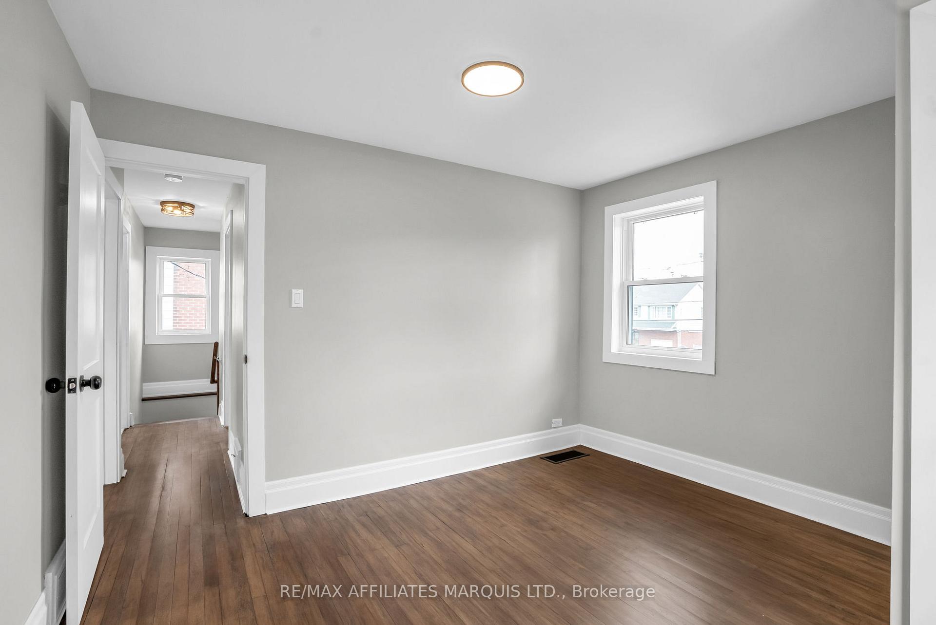 Photo 30 of 36 Old Orchard Avenue, Cornwall — HOMEH