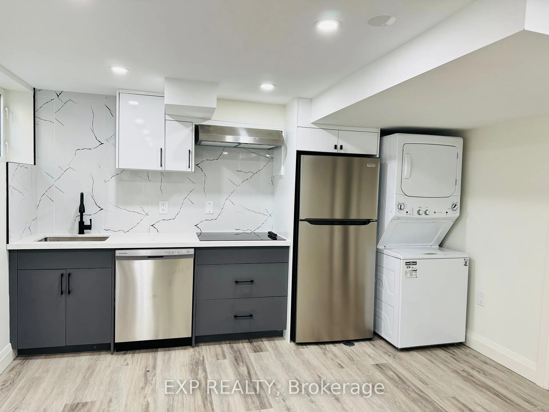Photo 2 of 3- 6 Craig Drive, Kitchener — HOMEH