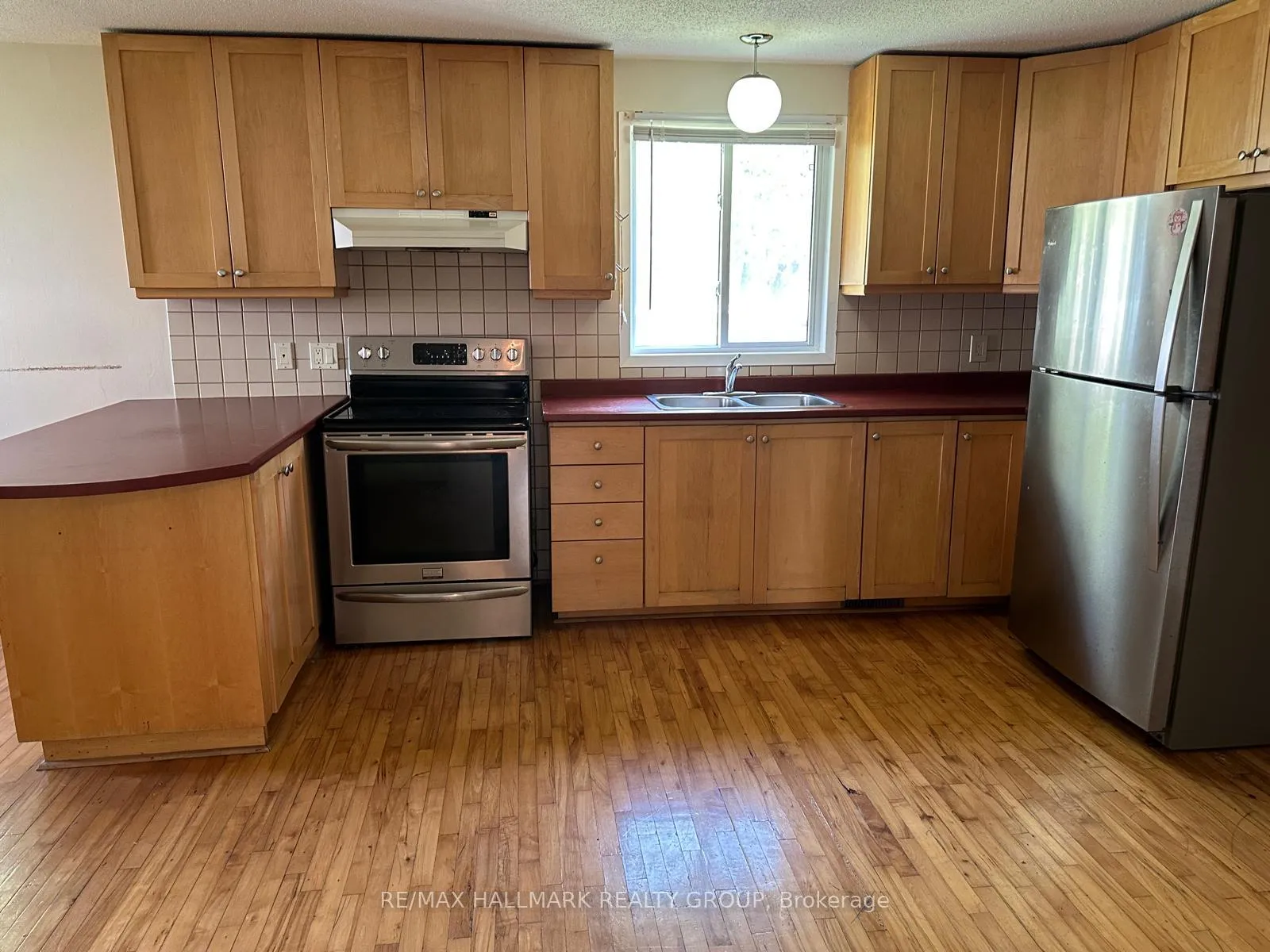 Photo 4 of 2440 Leitrim Road, Ottawa, Emerald Woods/Sawmill Creek — HOMEH
