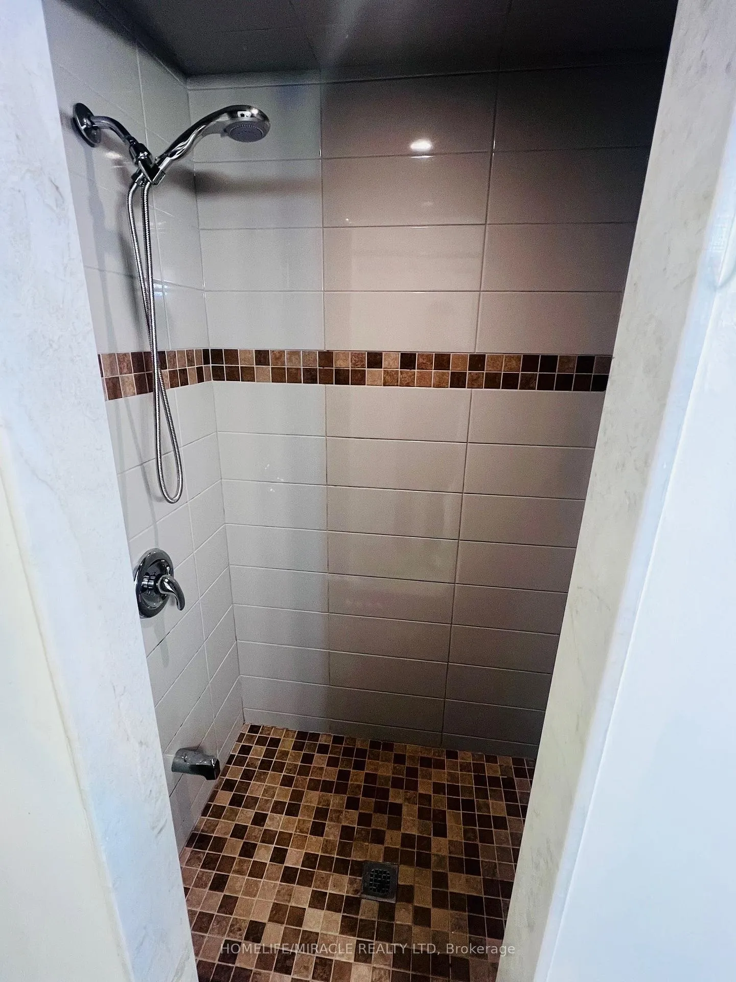 Photo 8 of Unit Basement, 732 Ormond Drive, Oshawa, Samac — HOMEH