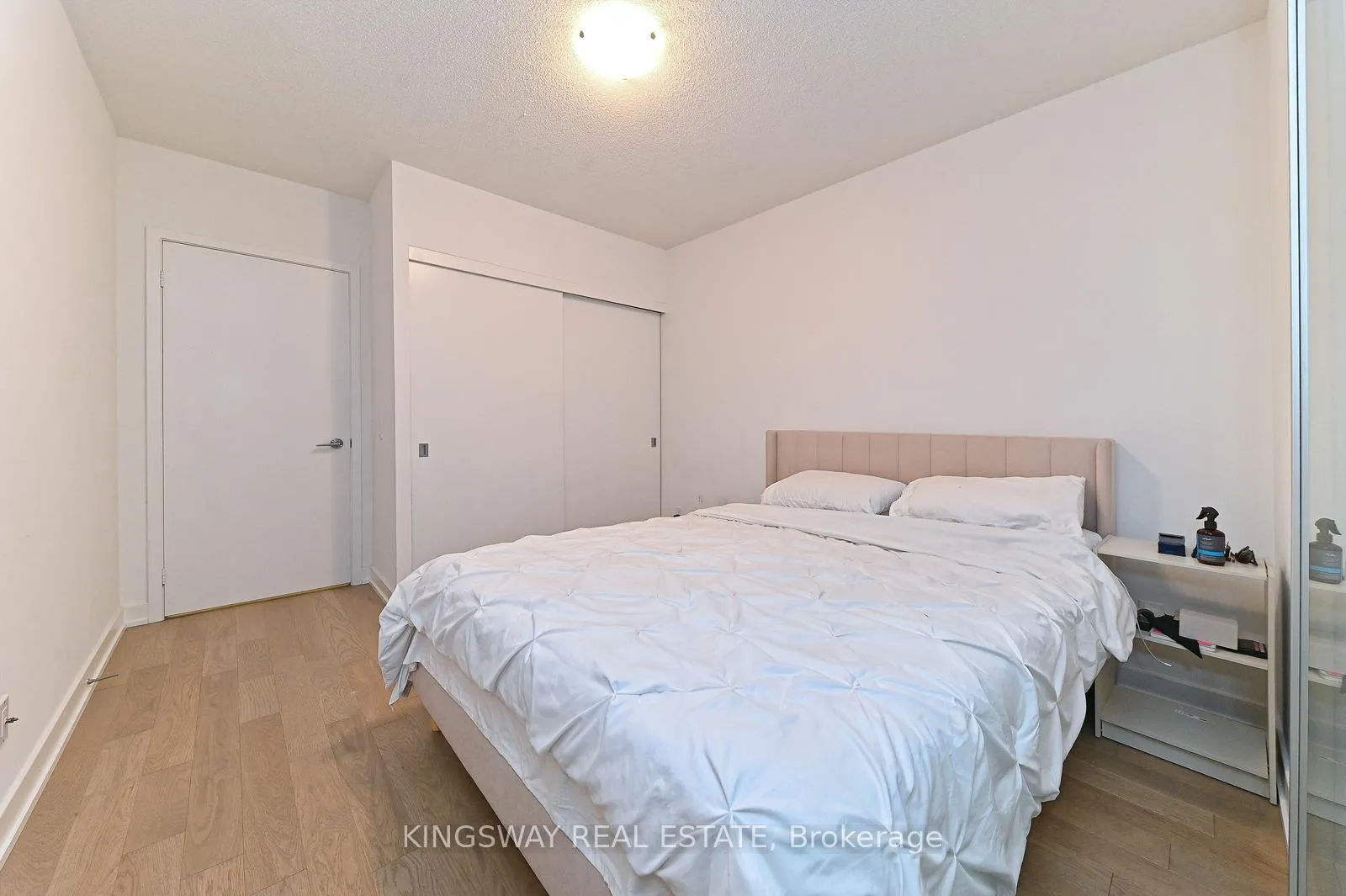 Photo 5 of Unit 221, 25 Richmond Street E, Toronto, Church-Yonge Corridor — HOMEH