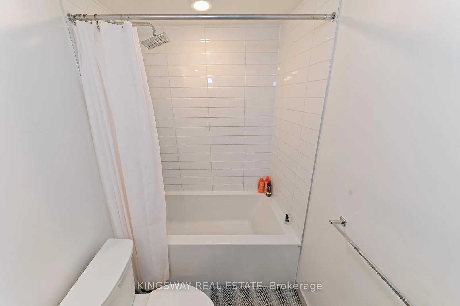 Photo 8 of Unit 221, 25 Richmond Street E, Toronto, Church-Yonge Corridor — HOMEH