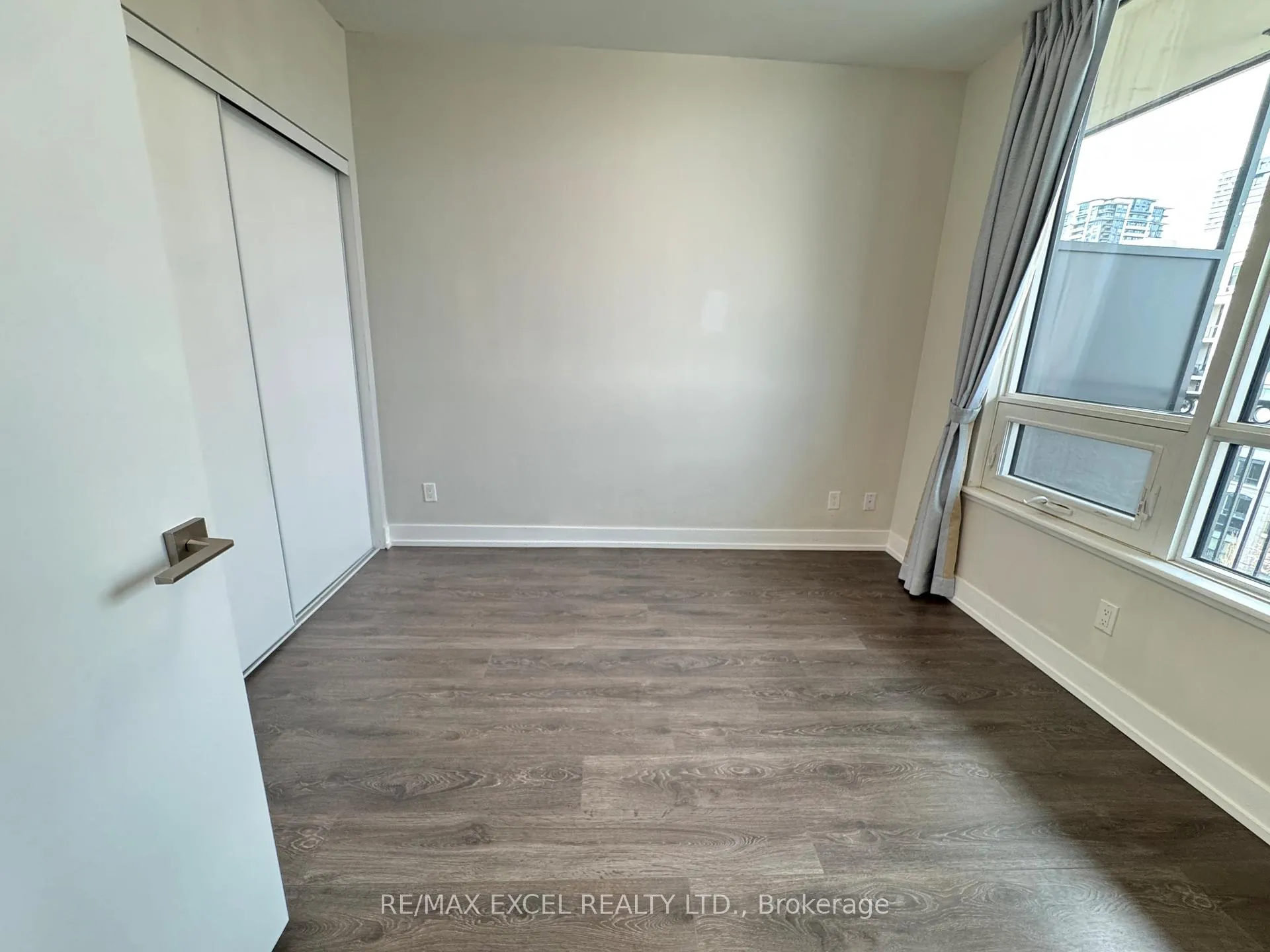 Photo 11 of Unit 706E, 278 Buchanan Drive, Markham, Unionville — HOMEH