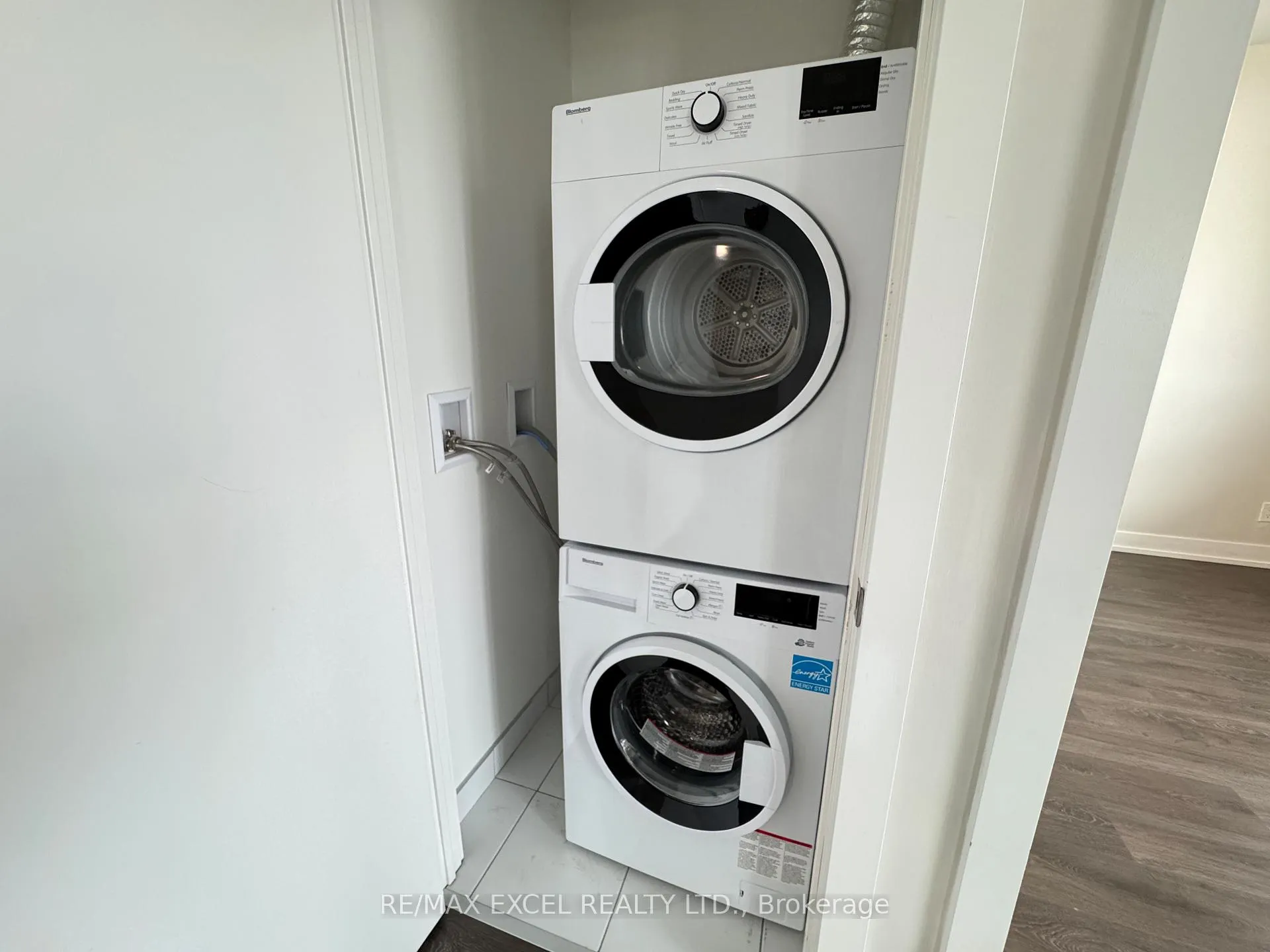 Photo 13 of Unit 706E, 278 Buchanan Drive, Markham, Unionville — HOMEH