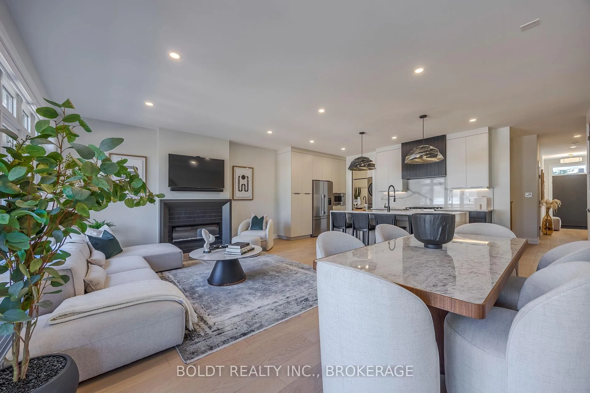 Photo 11 of Unit 11, 205 St. David's Road, Thorold, Confederation Heights — HOMEH