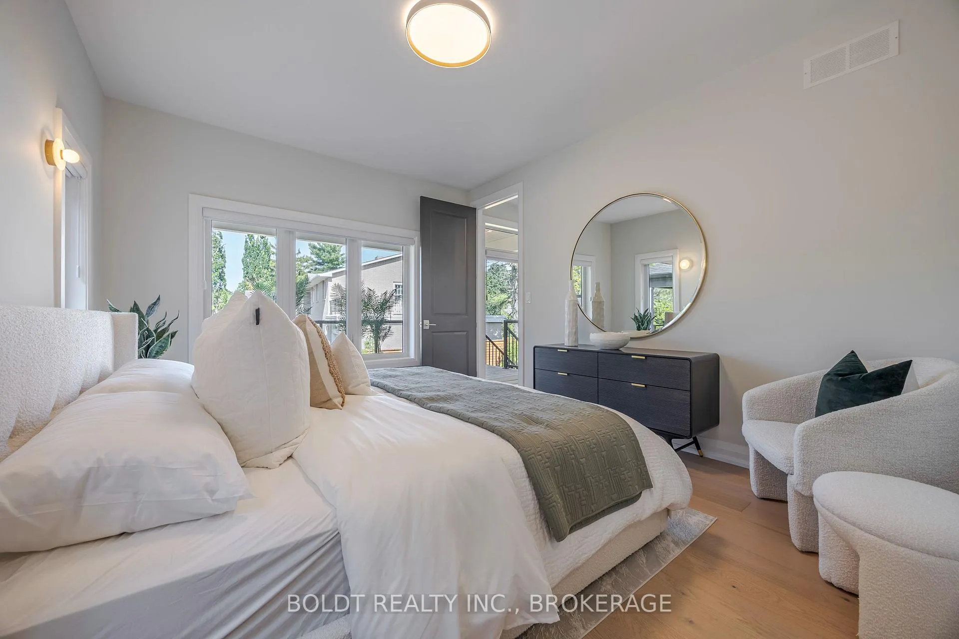 Photo 13 of Unit 11, 205 St. David's Road, Thorold, Confederation Heights — HOMEH