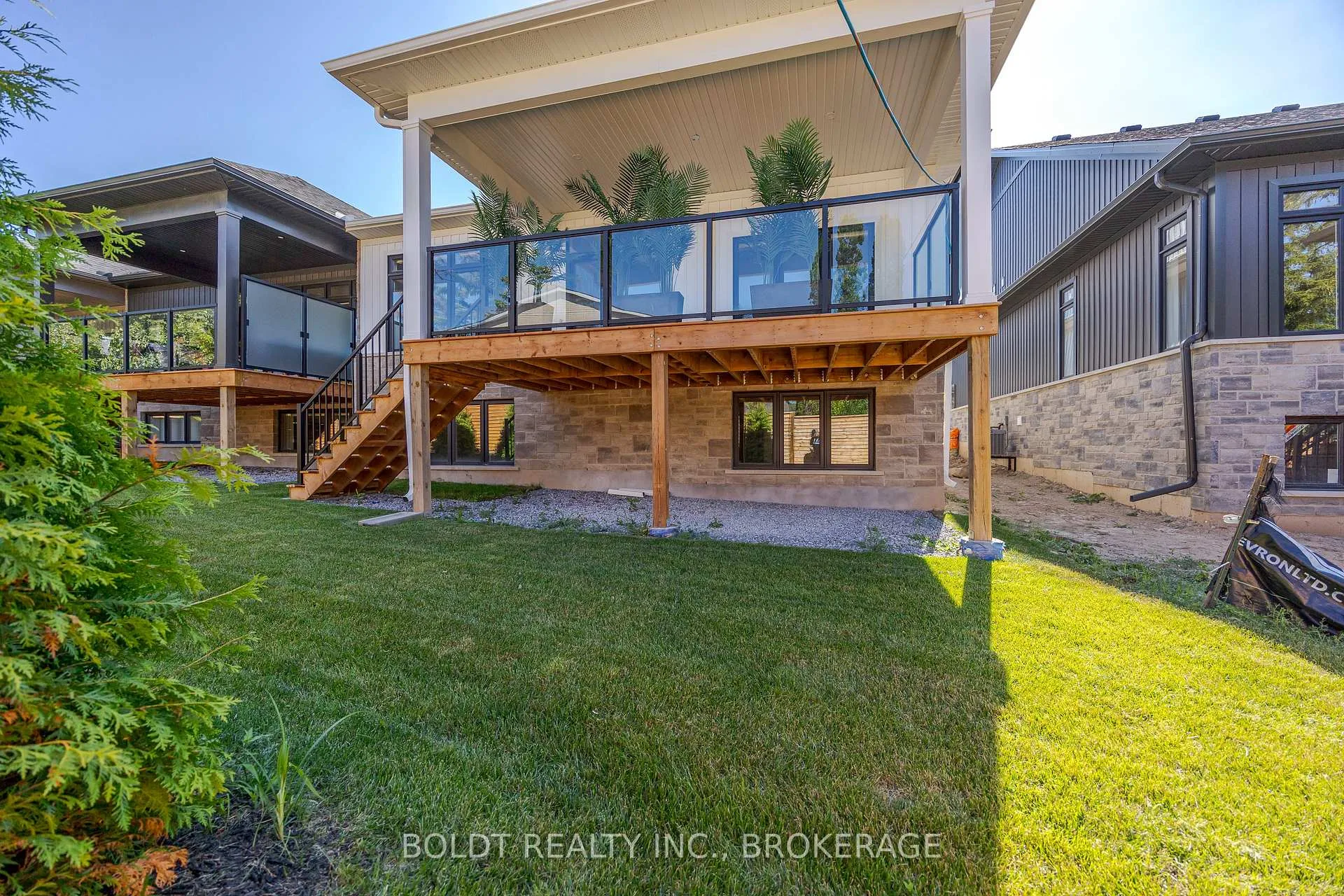 Photo 27 of Unit 11, 205 St. David's Road, Thorold, Confederation Heights — HOMEH