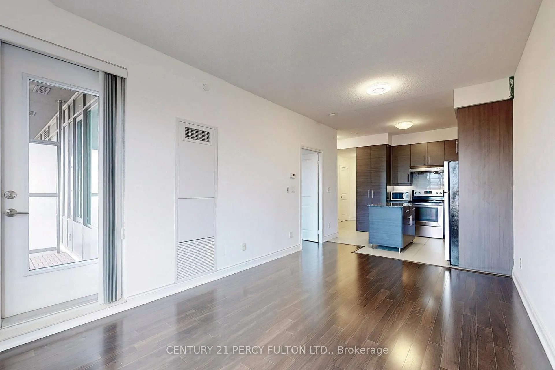 Photo 5 of Unit 701, 325 South Park Road, Markham, Commerce Valley — HOMEH