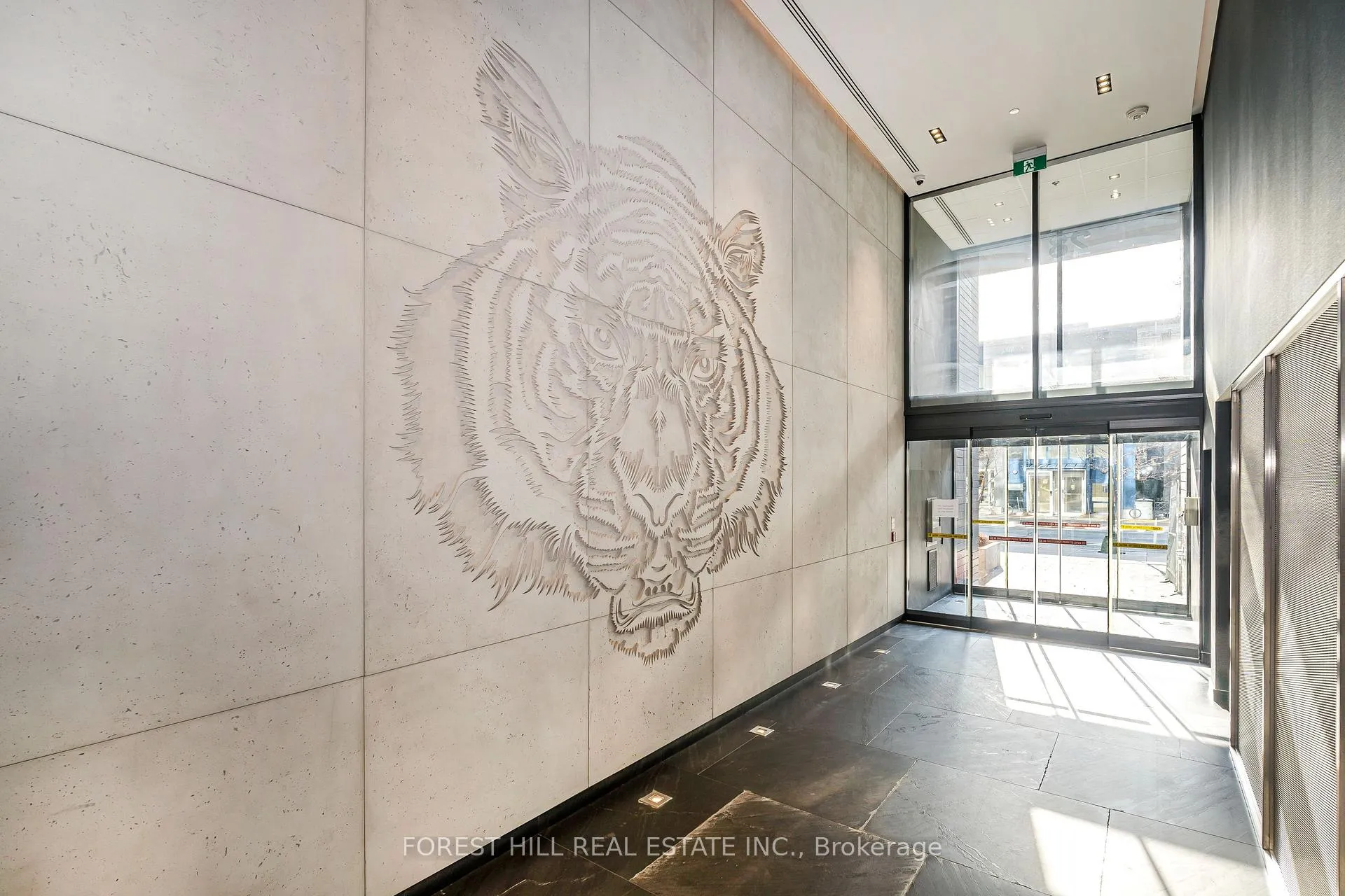 Photo 2 of Unit 1108, 28 Wellesley Street E, Toronto, Church-Yonge Corridor — HOMEH