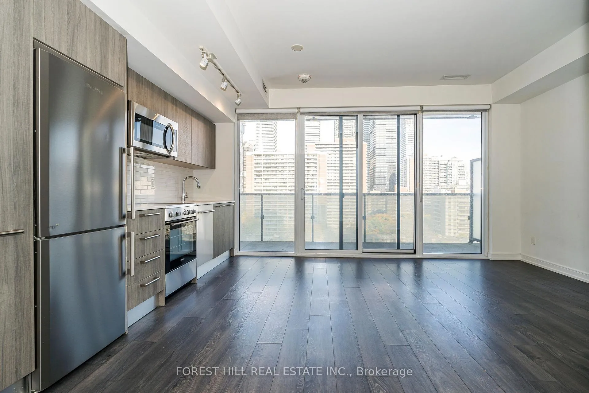 Photo 7 of Unit 1108, 28 Wellesley Street E, Toronto, Church-Yonge Corridor — HOMEH