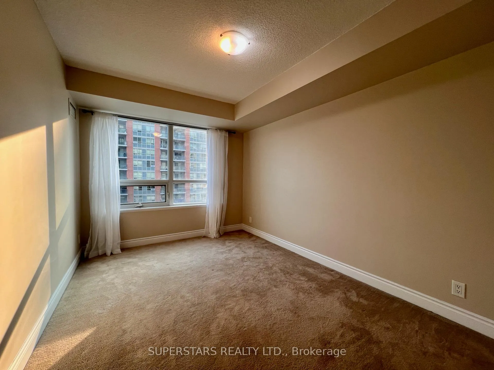 Photo 13 of Unit 706, 55 South Town Centre Boulevard, Markham, Unionville — HOMEH