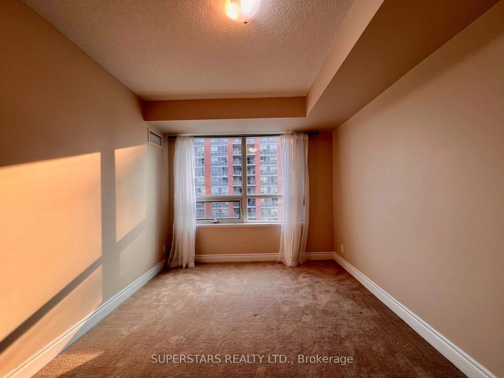 Photo 14 of Unit 706, 55 South Town Centre Boulevard, Markham, Unionville — HOMEH