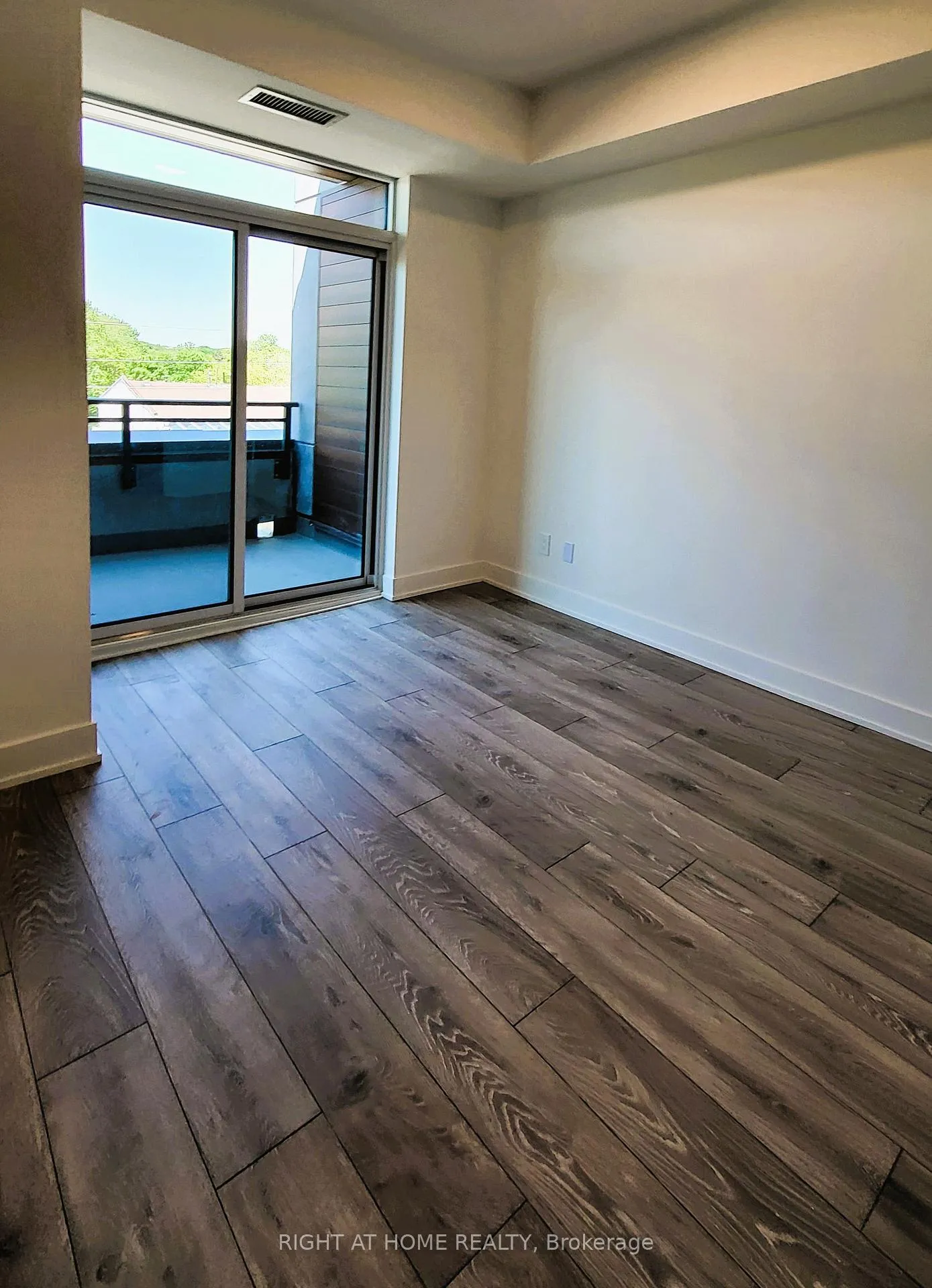 Photo 18 of Unit 403, 1285 Queen Street E, Toronto, Greenwood-Coxwell — HOMEH