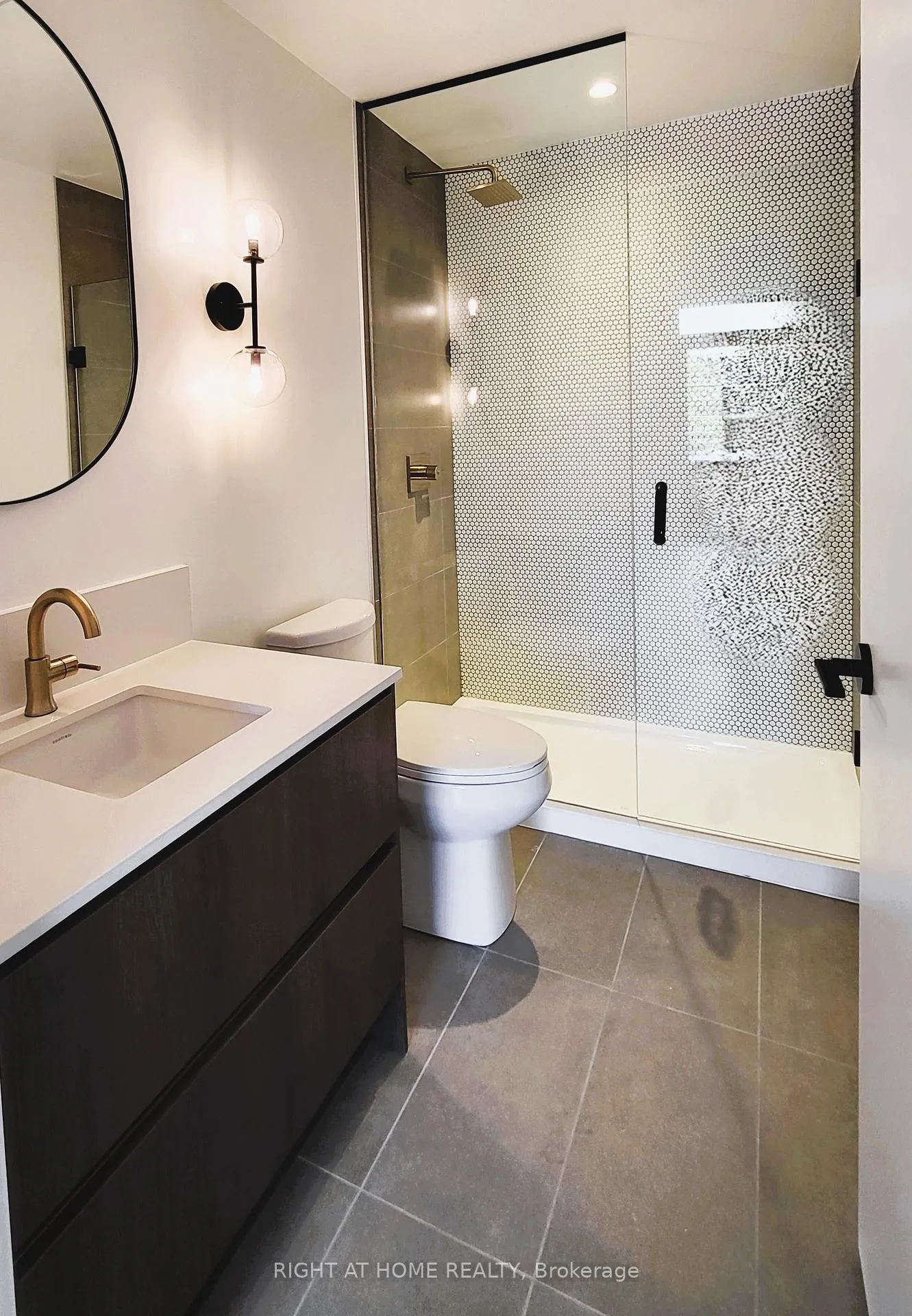 Photo 20 of Unit 403, 1285 Queen Street E, Toronto, Greenwood-Coxwell — HOMEH