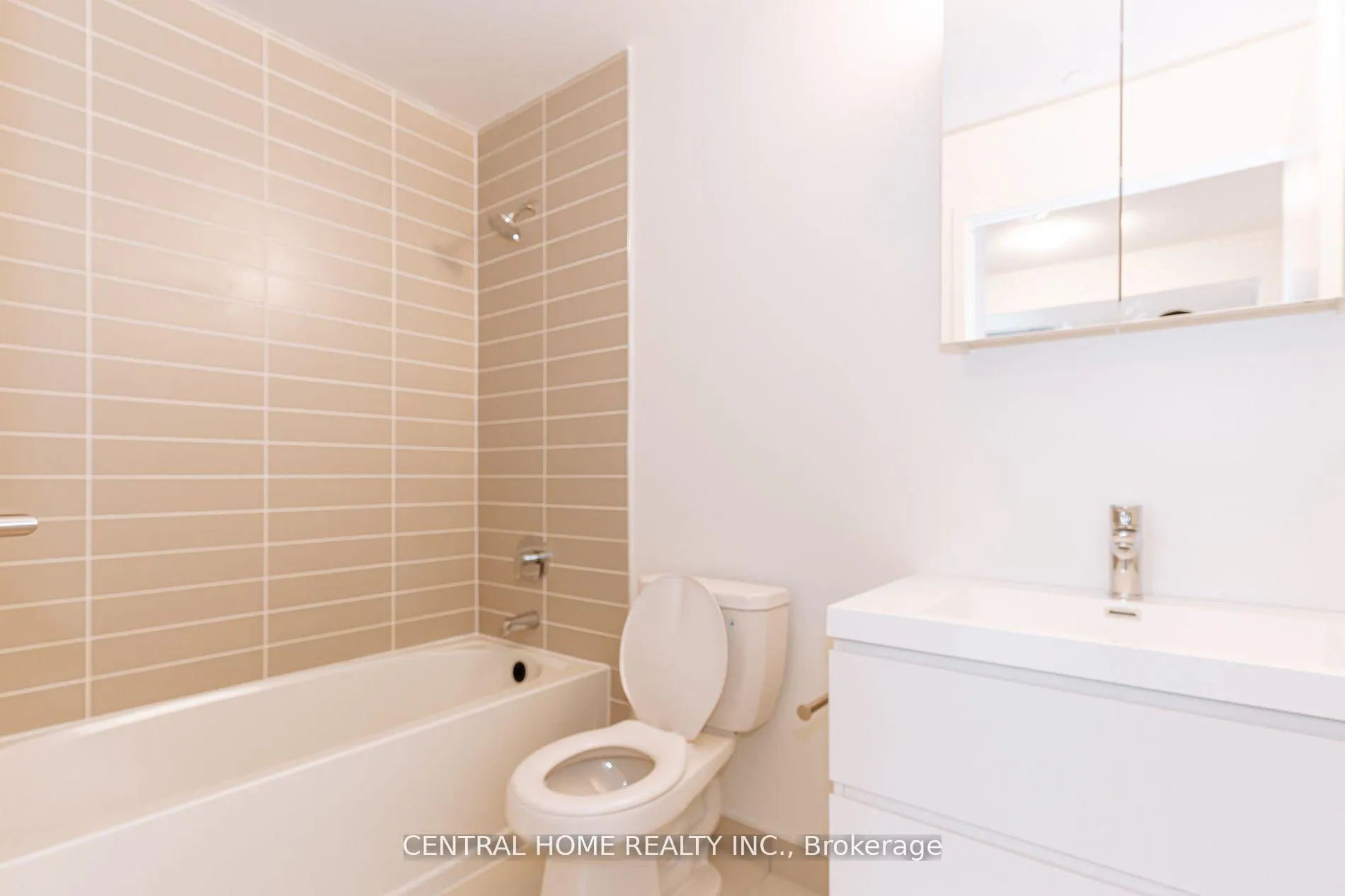 Photo 13 of Unit B1307, 292 Verdale Crossing, Markham, Unionville — HOMEH