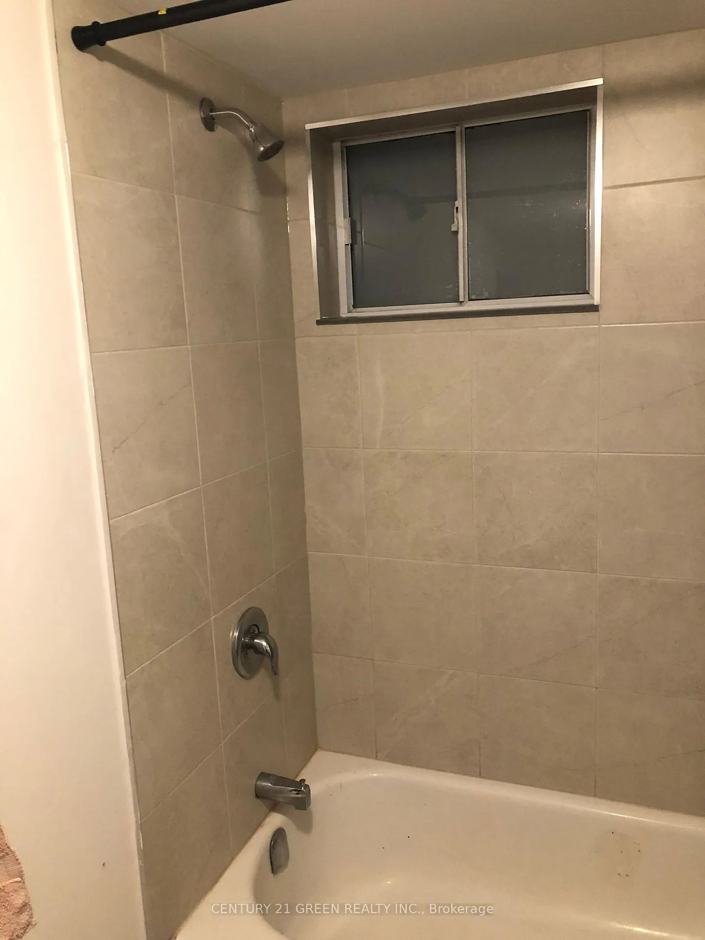 Photo 15 of Unit Bsmt, 350 Annapolis Avenue, Oshawa, McLaughlin — HOMEH