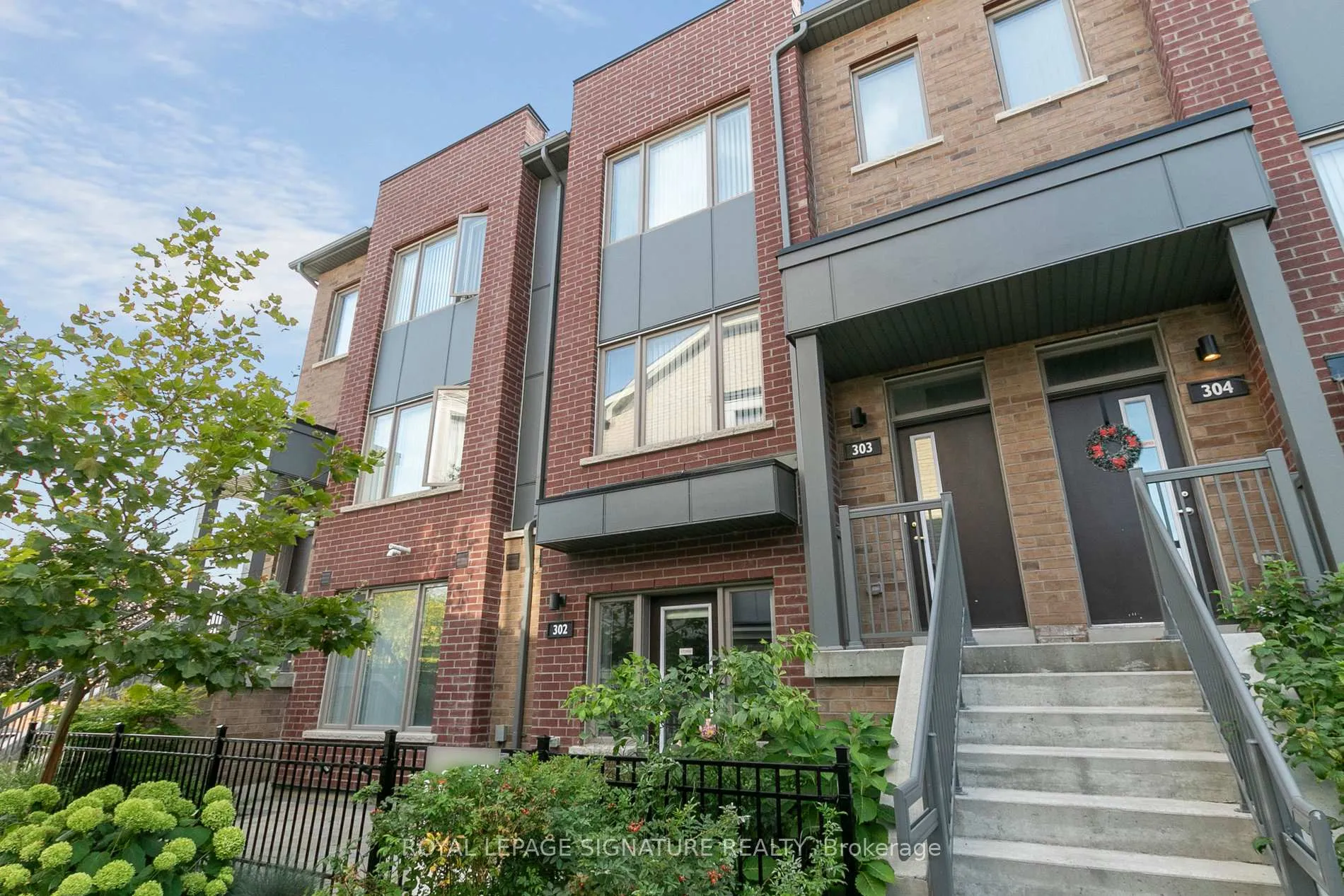 Front of Unit 302, 1525 Kingston Road