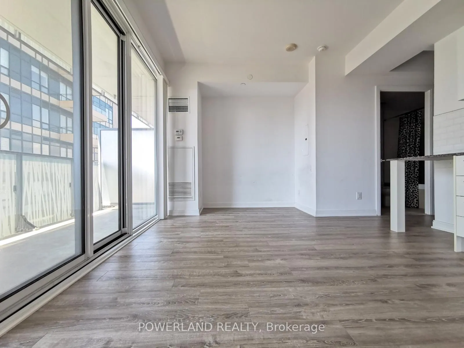 Photo 5 of Unit 2306, 42 Charles Street E, Toronto, Church-Yonge Corridor — HOMEH
