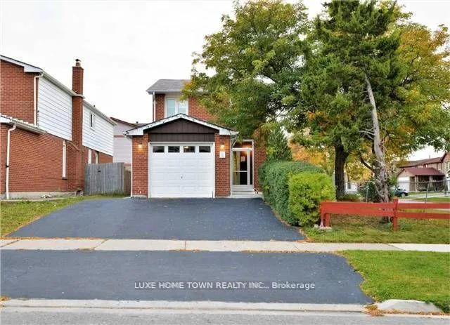 Front of 1 Hudson Drive W